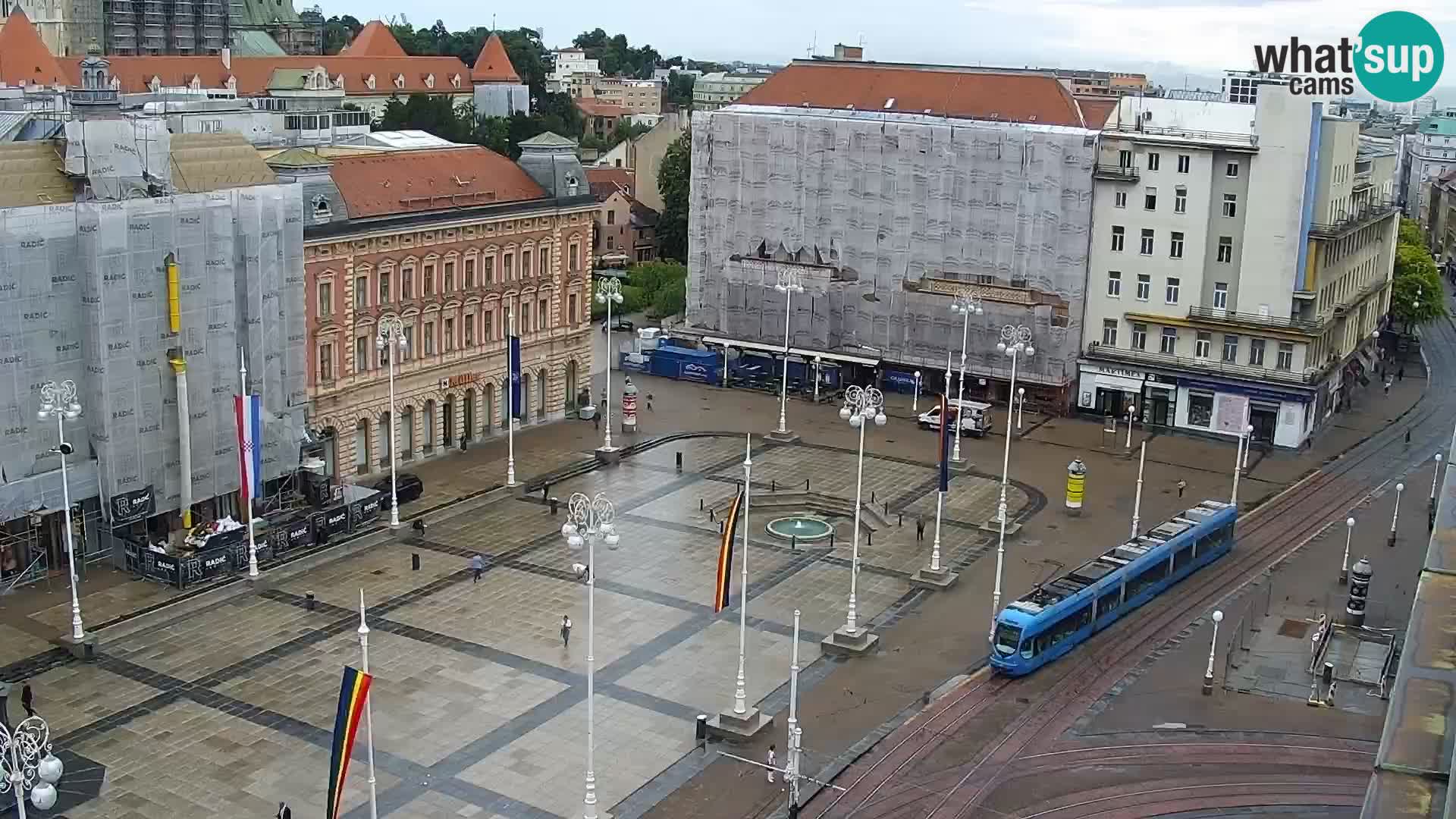 Trg Bana Jelačića v živo Zagreb – Hotel Dubrovnik