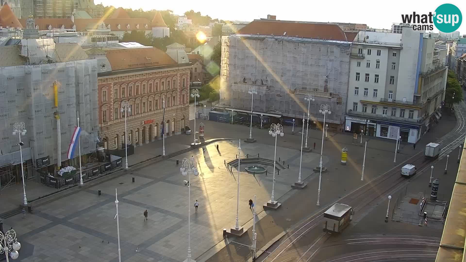 LIVE Webcam Zagreb Hotel Dubrovnik | Ban Jelačić square