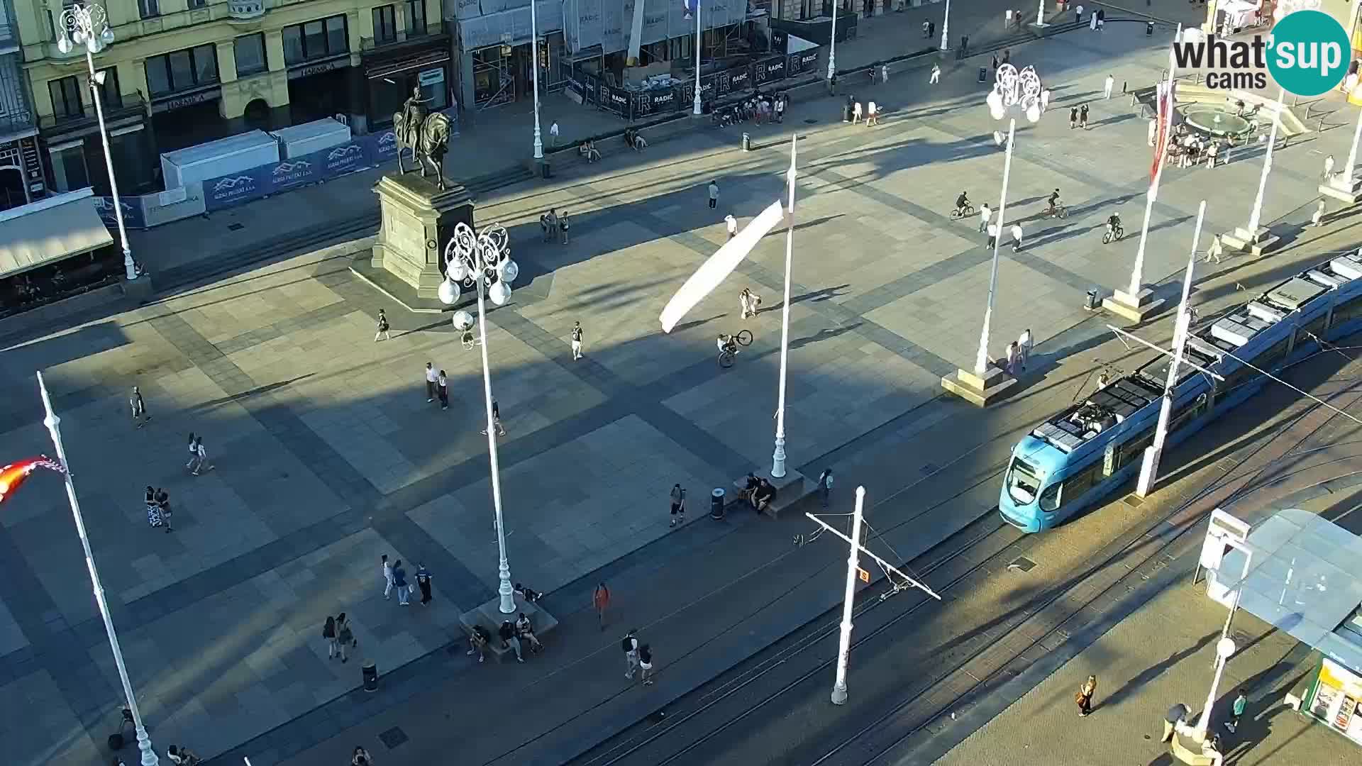 LIVE Webcam Zagreb Hotel Dubrovnik | Ban Jelačić square