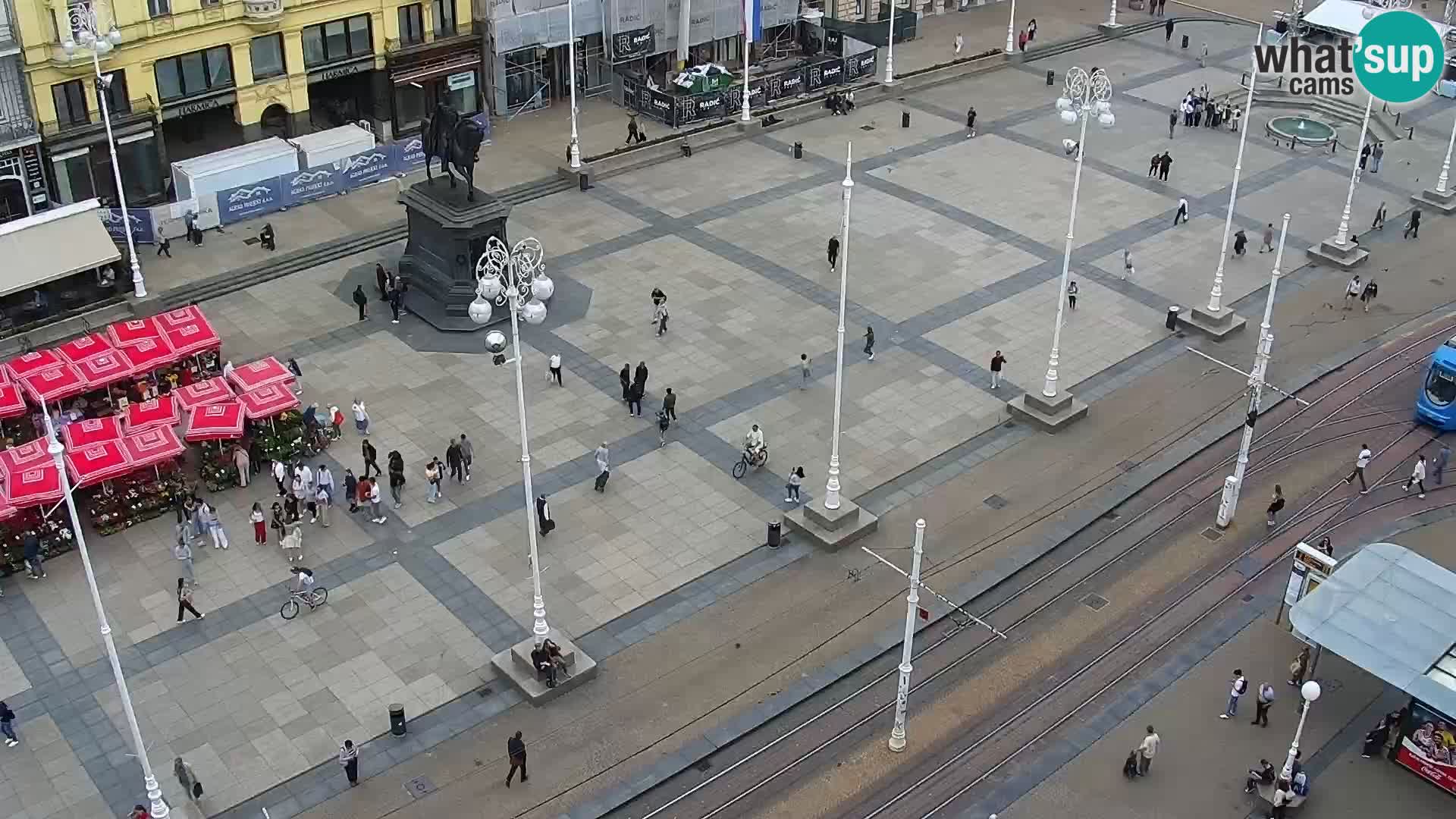 Trg Bana Jelačića v živo Zagreb – Hotel Dubrovnik
