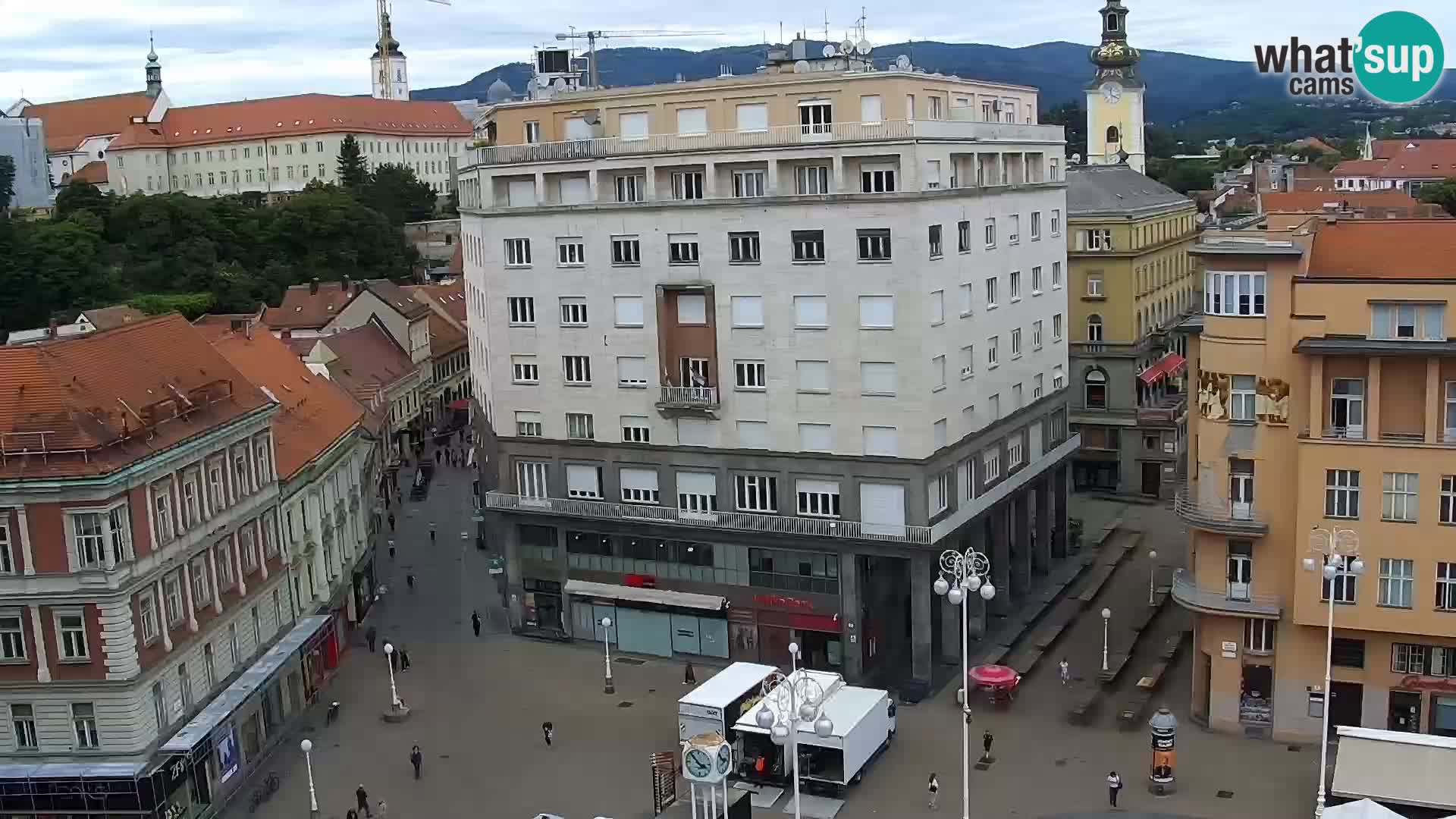 LIVE Webcam Zagreb Hotel Dubrovnik | Ban Jelačić square