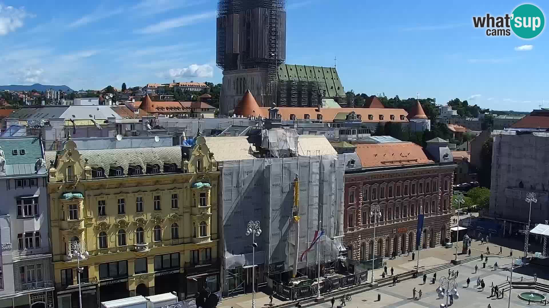 Trg Bana Jelačića v živo Zagreb – Hotel Dubrovnik