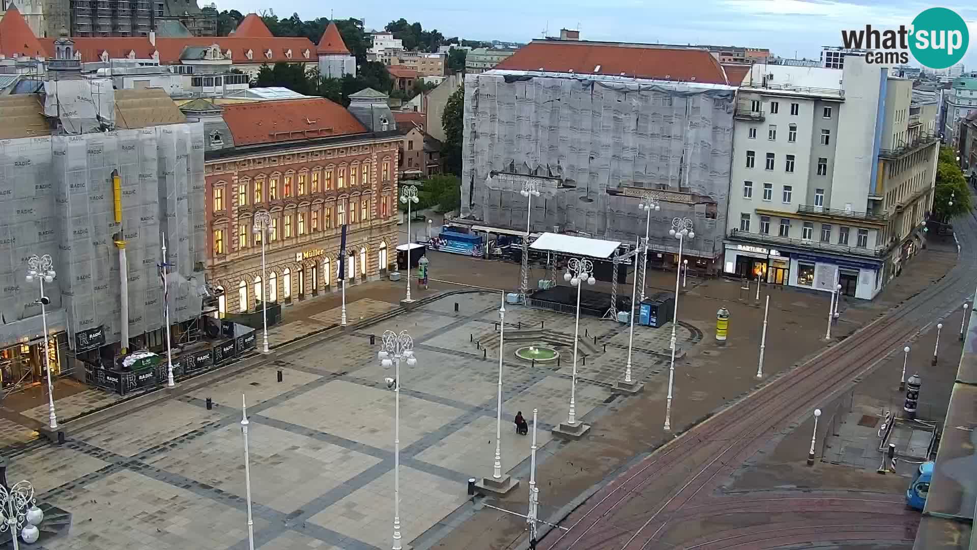 LIVE Webcam Zagreb Hotel Dubrovnik | Ban Jelačić square