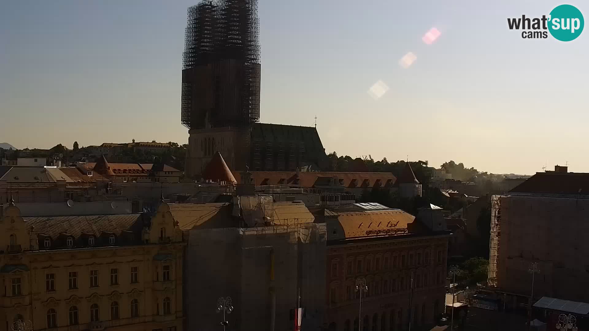 Piazza Ban Jelačić livecam Zagreb – Hotel Dubrovnik