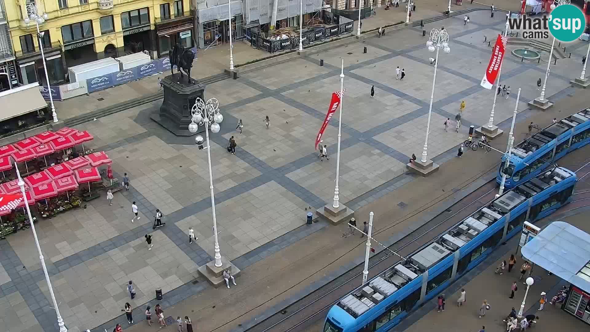 Trg Bana Jelačića v živo Zagreb – Hotel Dubrovnik