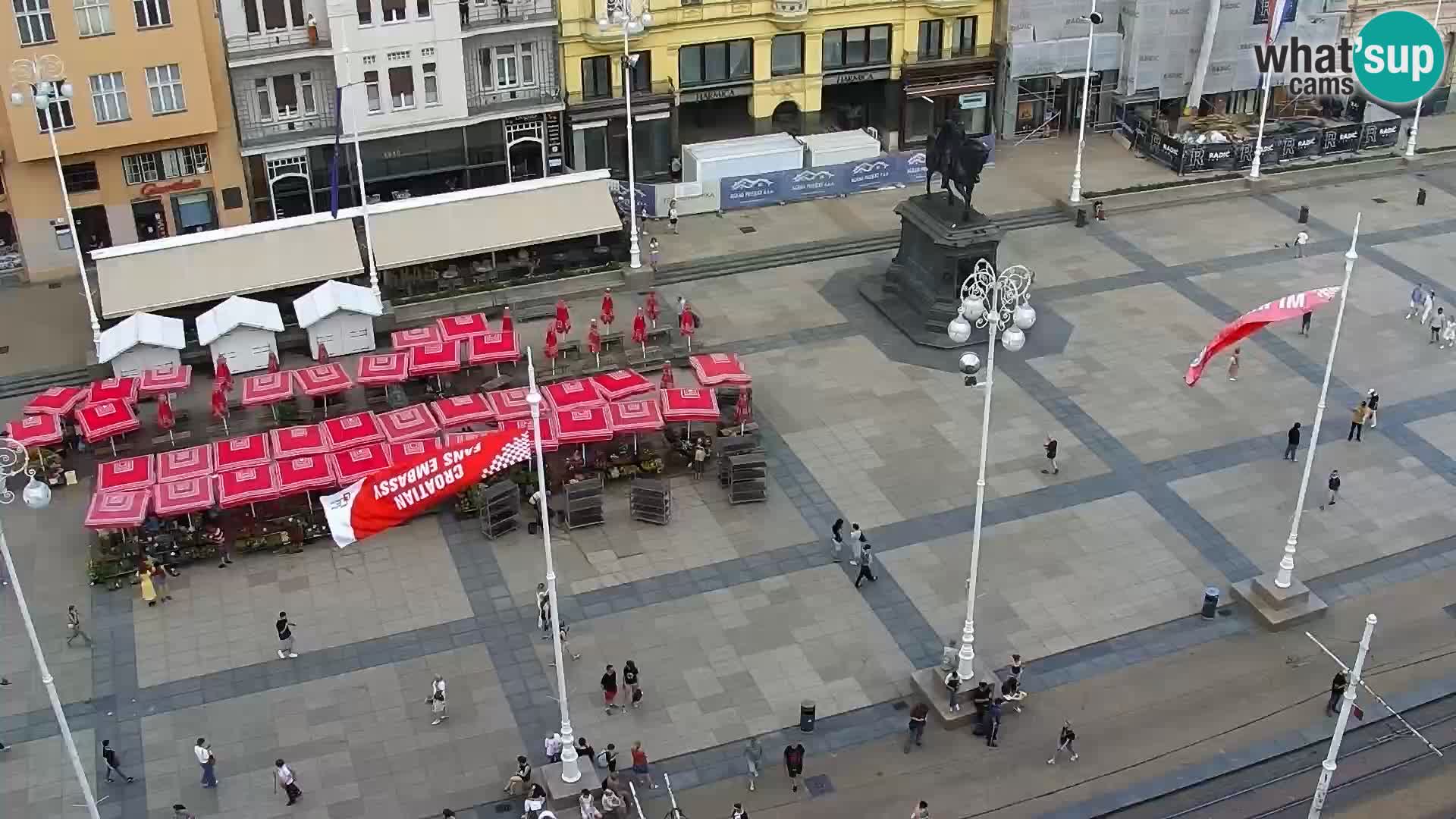Trg Bana Jelačića web kamera Zagreb – Hotel Dubrovnik