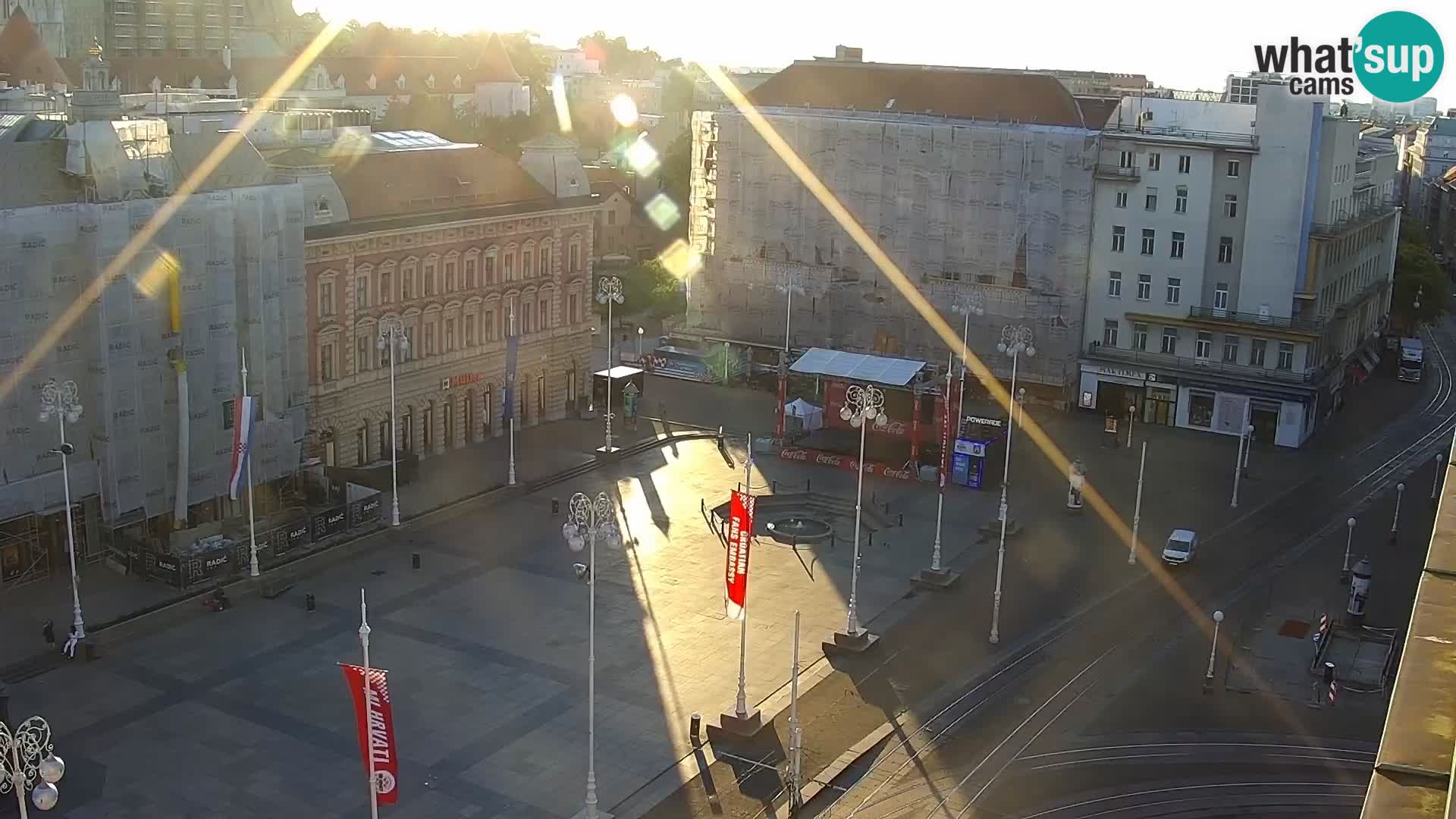 Ban Jelačić live cam Zagreb – Hotel Dubrovnik