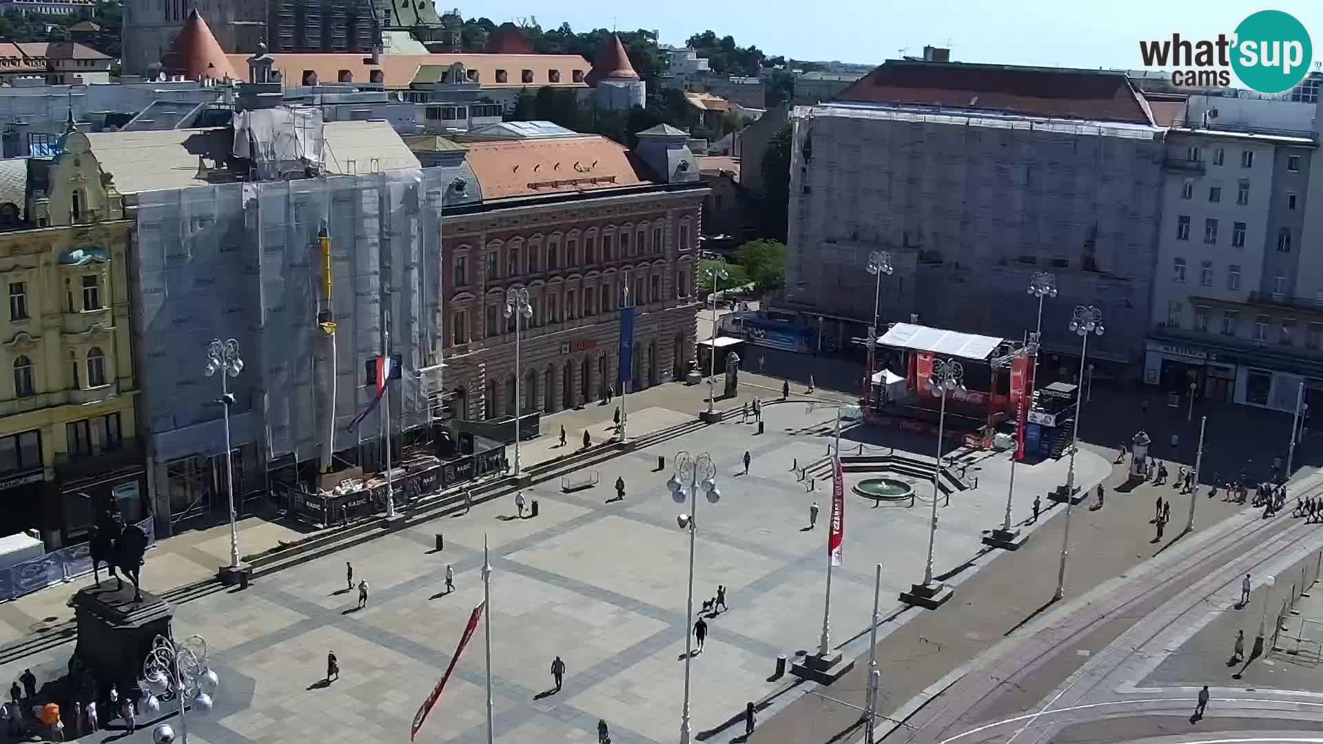 Trg Bana Jelačića web kamera Zagreb – Hotel Dubrovnik