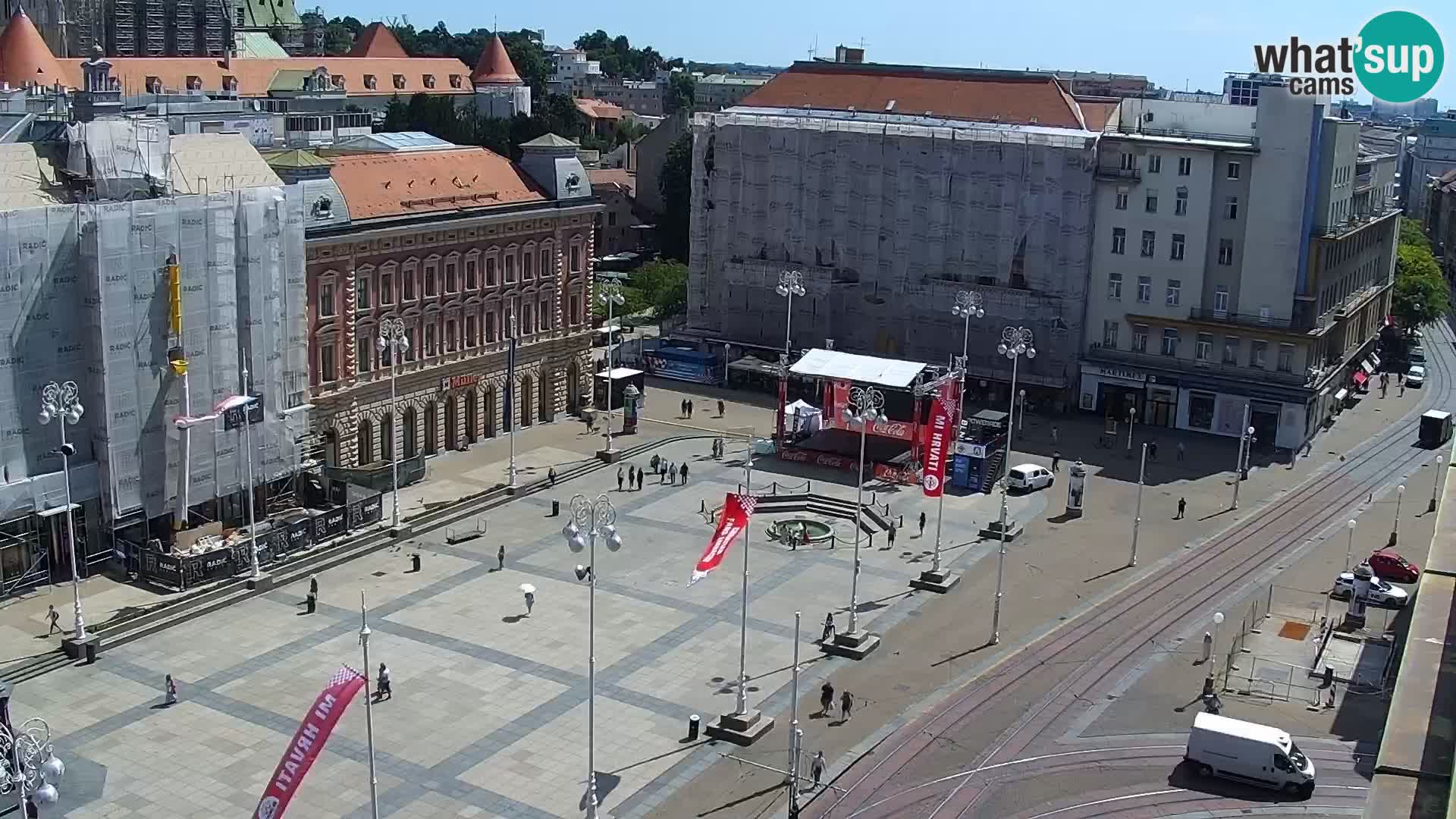 Trg Bana Jelačića web kamera Zagreb – Hotel Dubrovnik