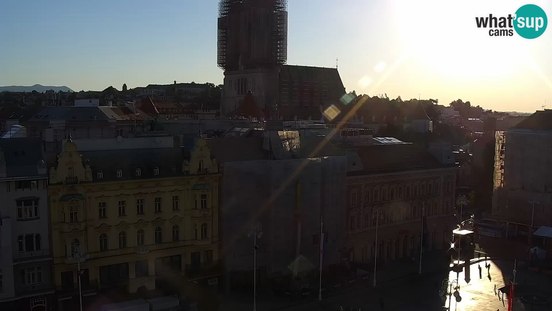LIVE Webcam Zagreb Hotel Dubrovnik | Ban Jelačić square