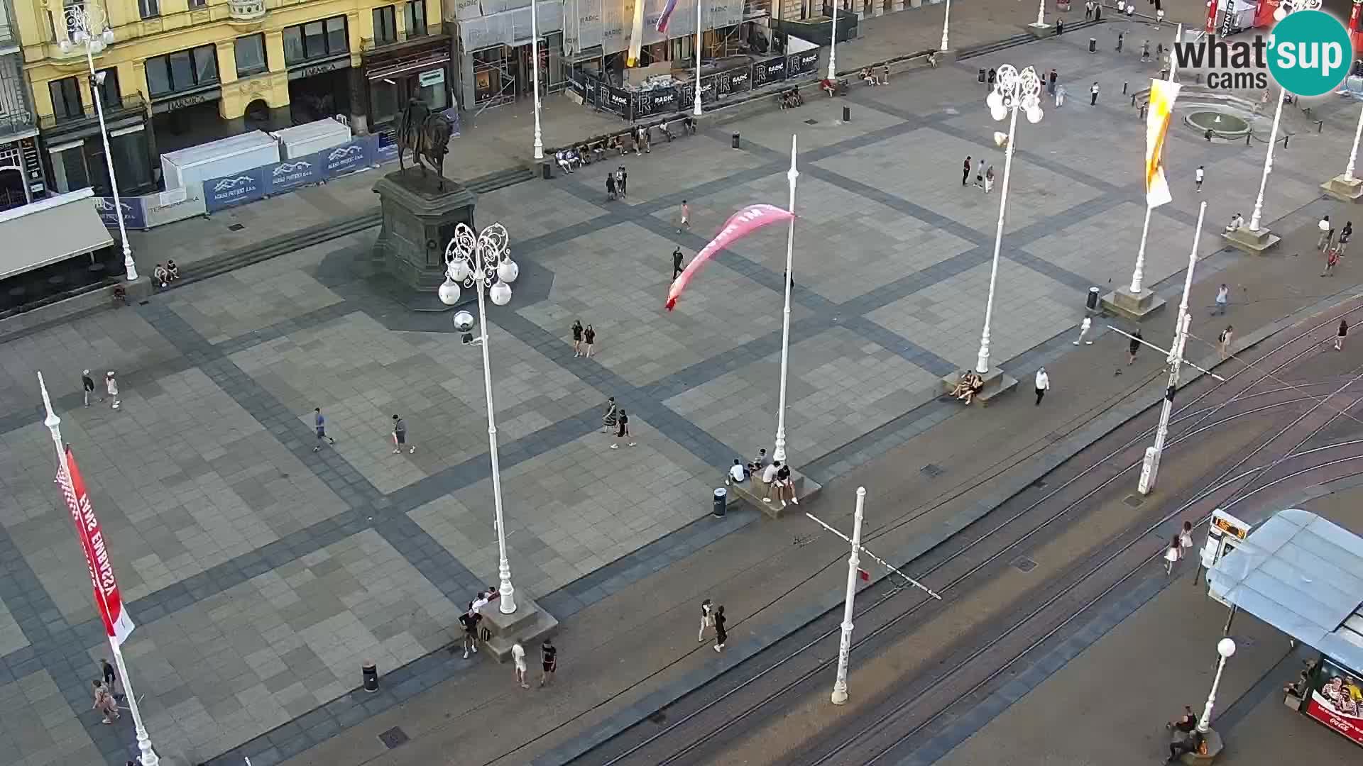 Ban Jelačić Platz  Live webcam Zagreb – Hotel Dubrovnik