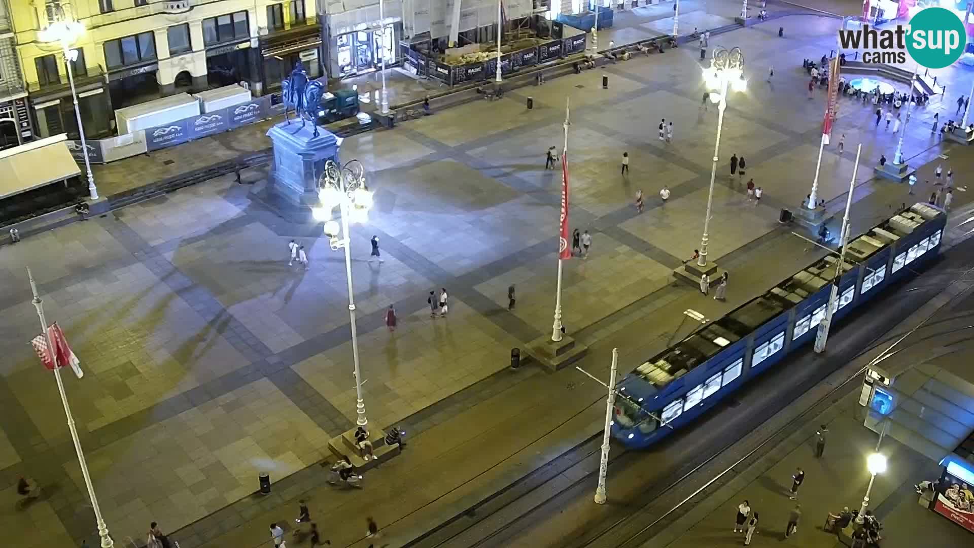 Ban Jelačić live cam Zagreb – Hotel Dubrovnik