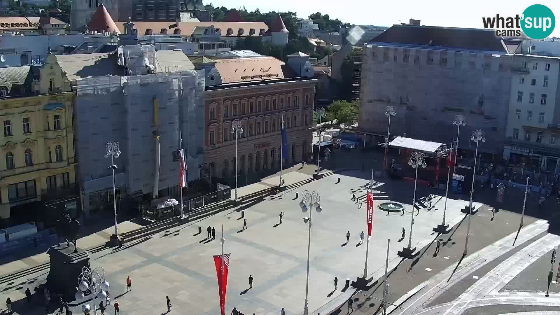 Trg Bana Jelačića web kamera Zagreb – Hotel Dubrovnik