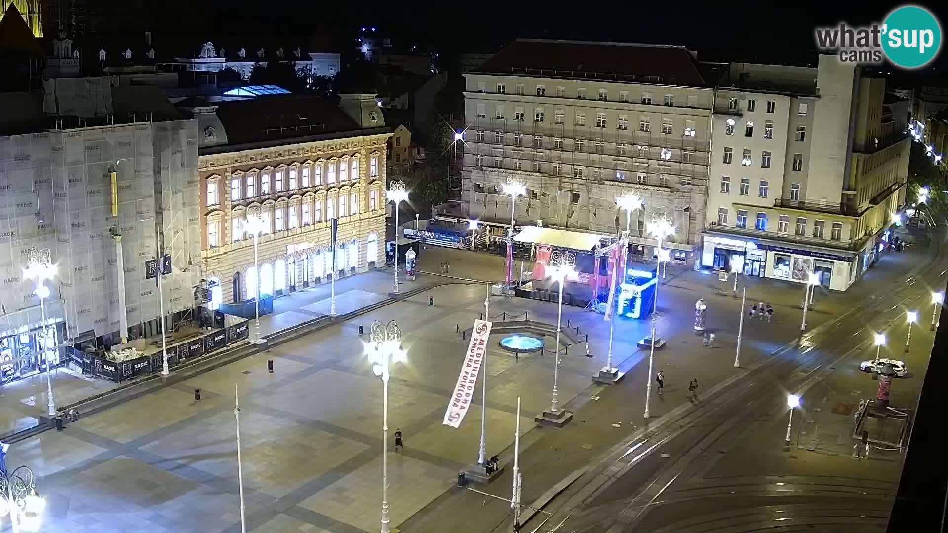 Trg Bana Jelačića web kamera Zagreb – Hotel Dubrovnik