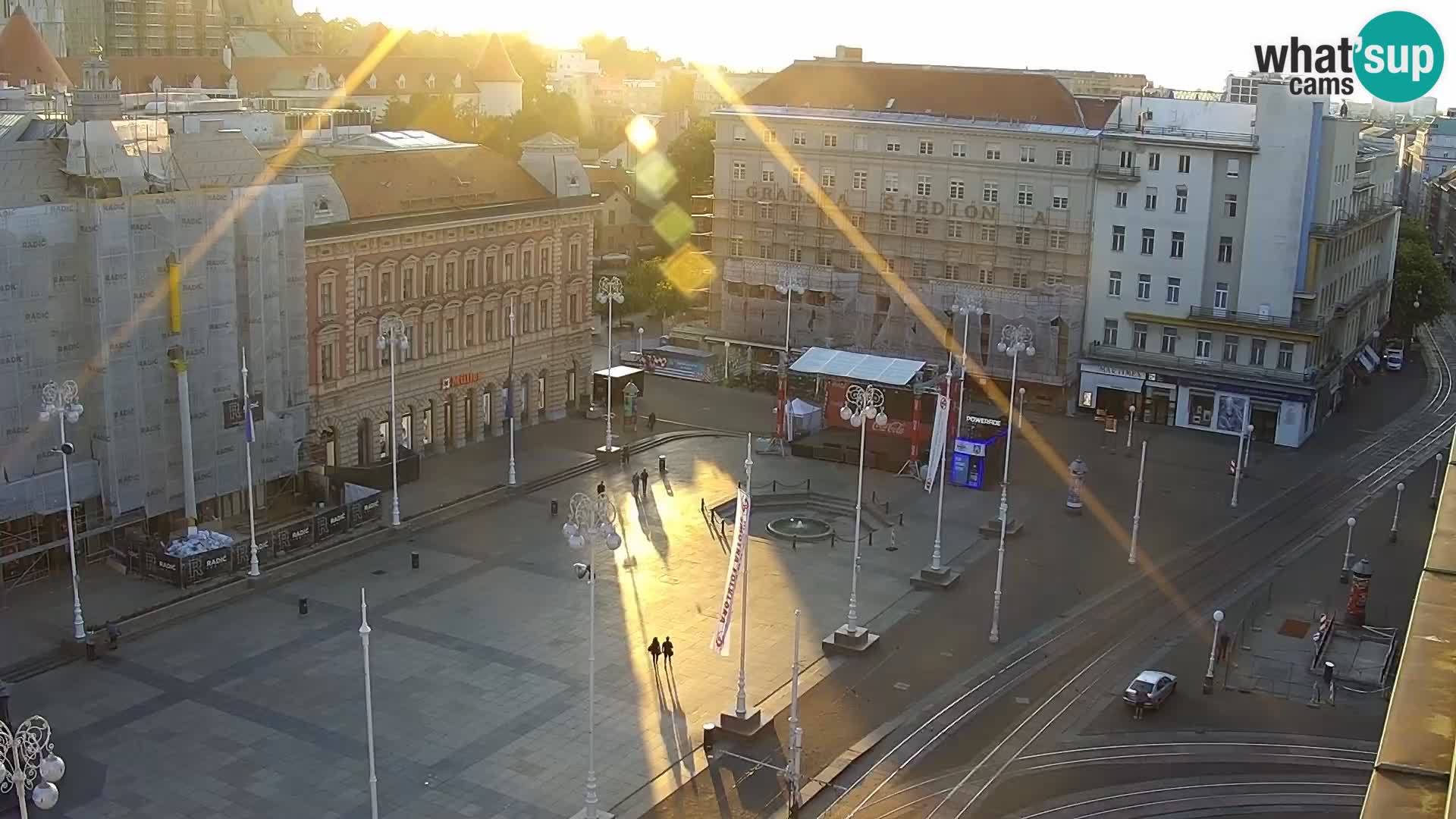 LIVE Webcam Zagreb Hotel Dubrovnik | Ban Jelačić square