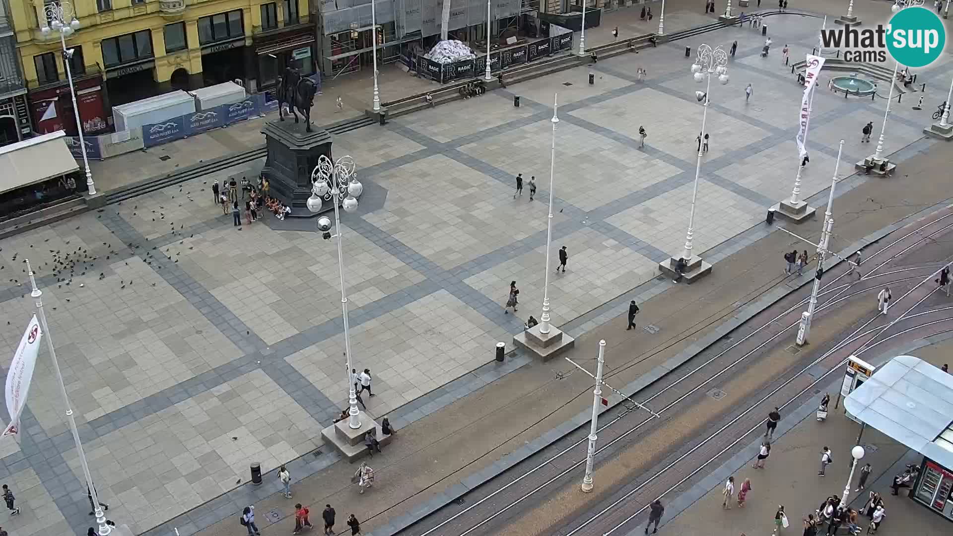Ban Jelačić live cam Zagreb – Hotel Dubrovnik