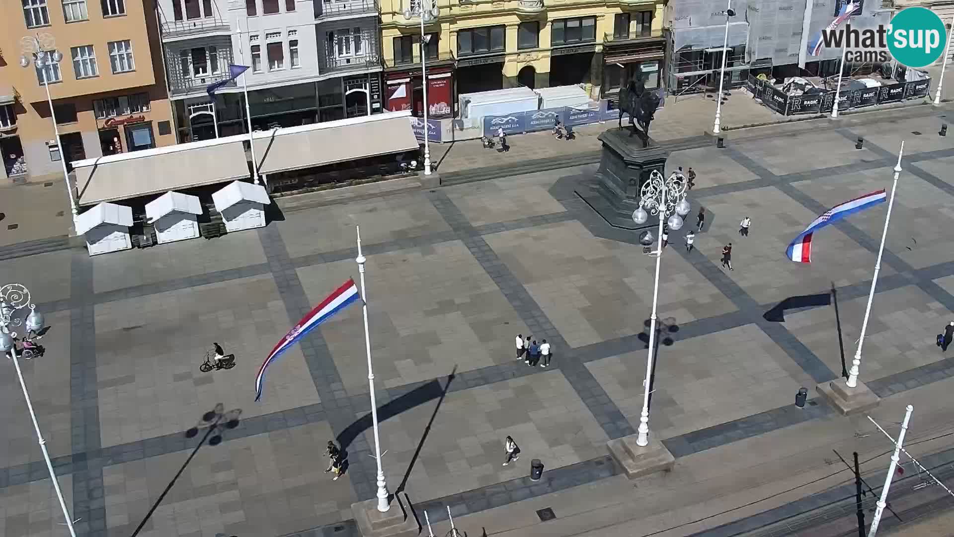 Trg Bana Jelačića web kamera Zagreb – Hotel Dubrovnik