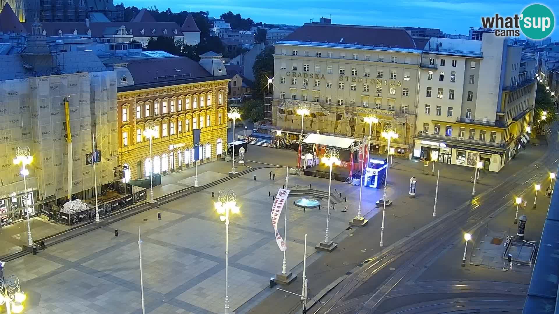 Piazza Ban Jelačić livecam Zagreb – Hotel Dubrovnik