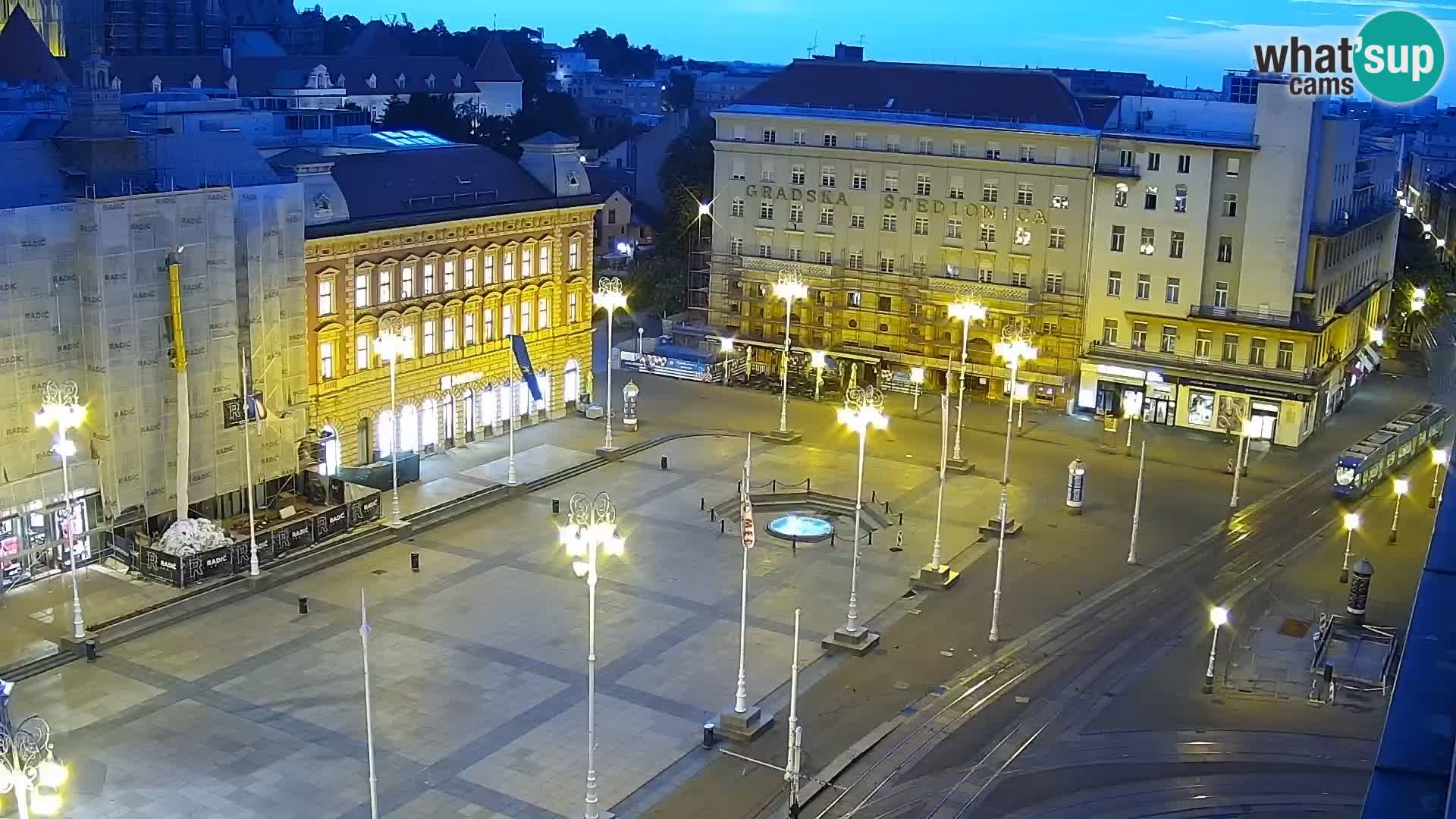 Piazza Ban Jelačić livecam Zagreb – Hotel Dubrovnik