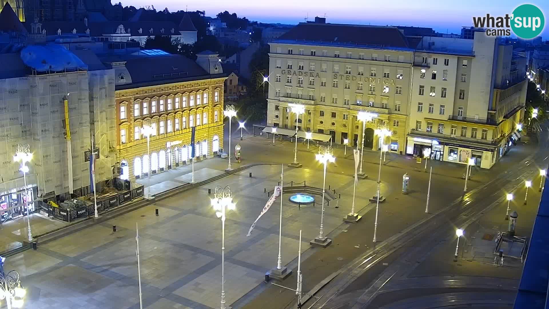Trg Bana Jelačića v živo Zagreb – Hotel Dubrovnik