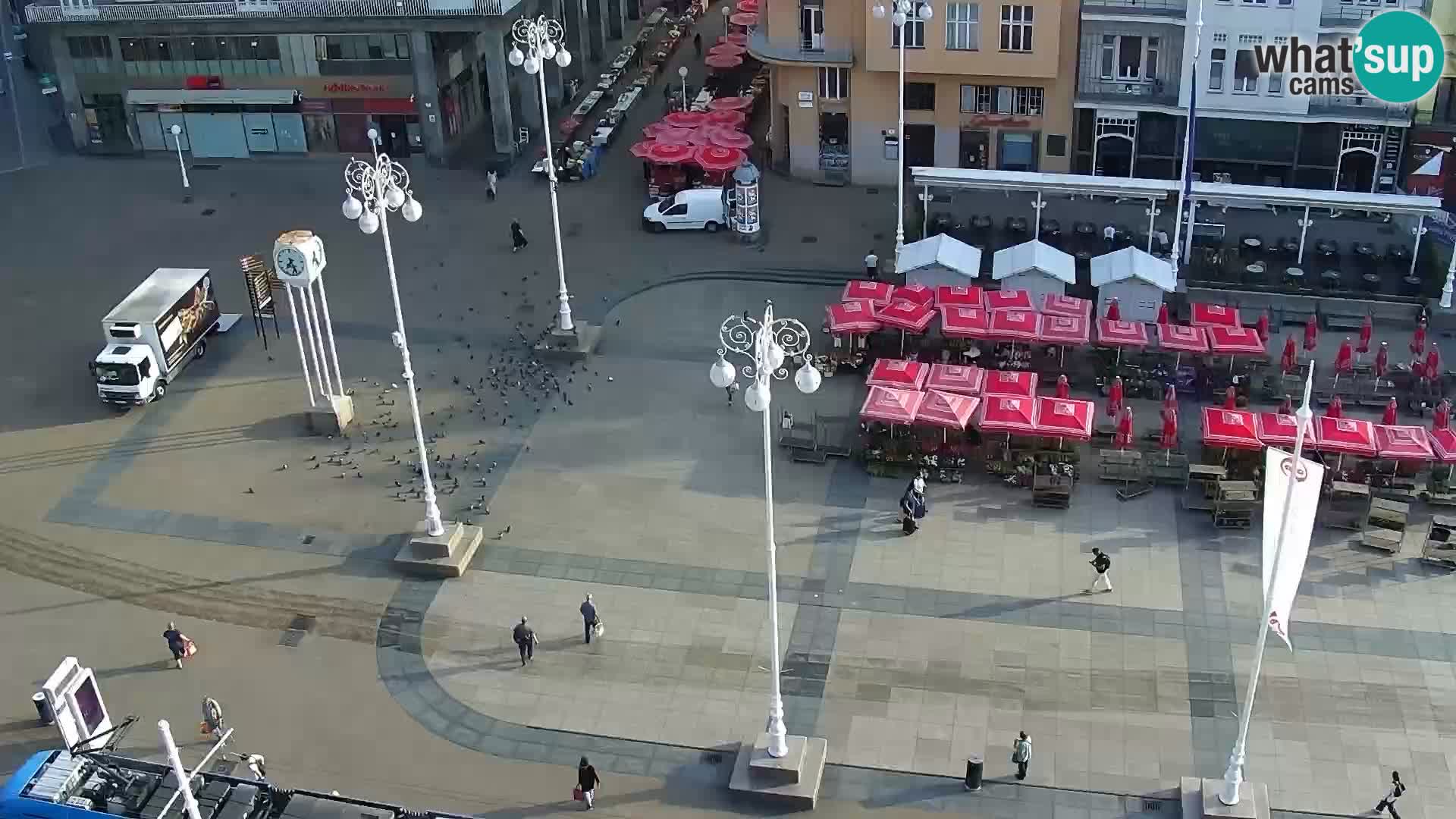 Ban Jelačić Platz  Live webcam Zagreb – Hotel Dubrovnik