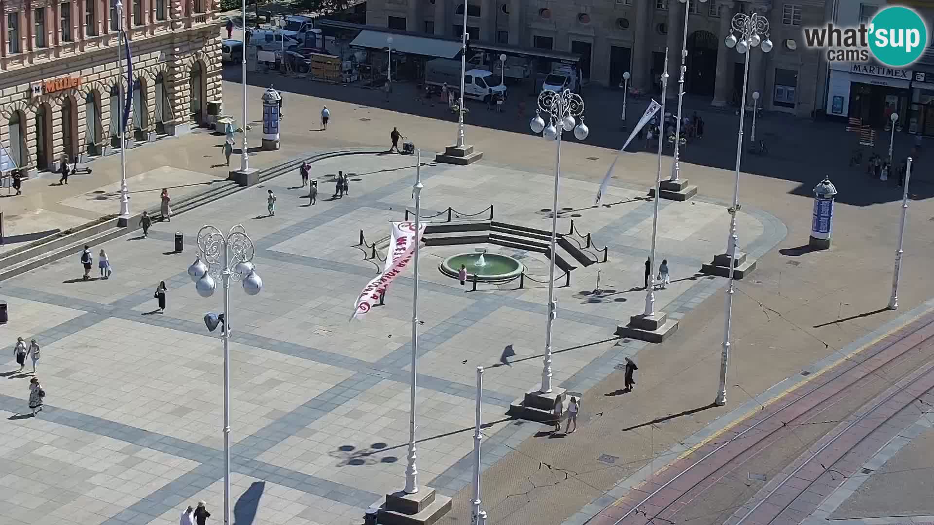 Ban Jelačić live cam Zagreb – Hotel Dubrovnik