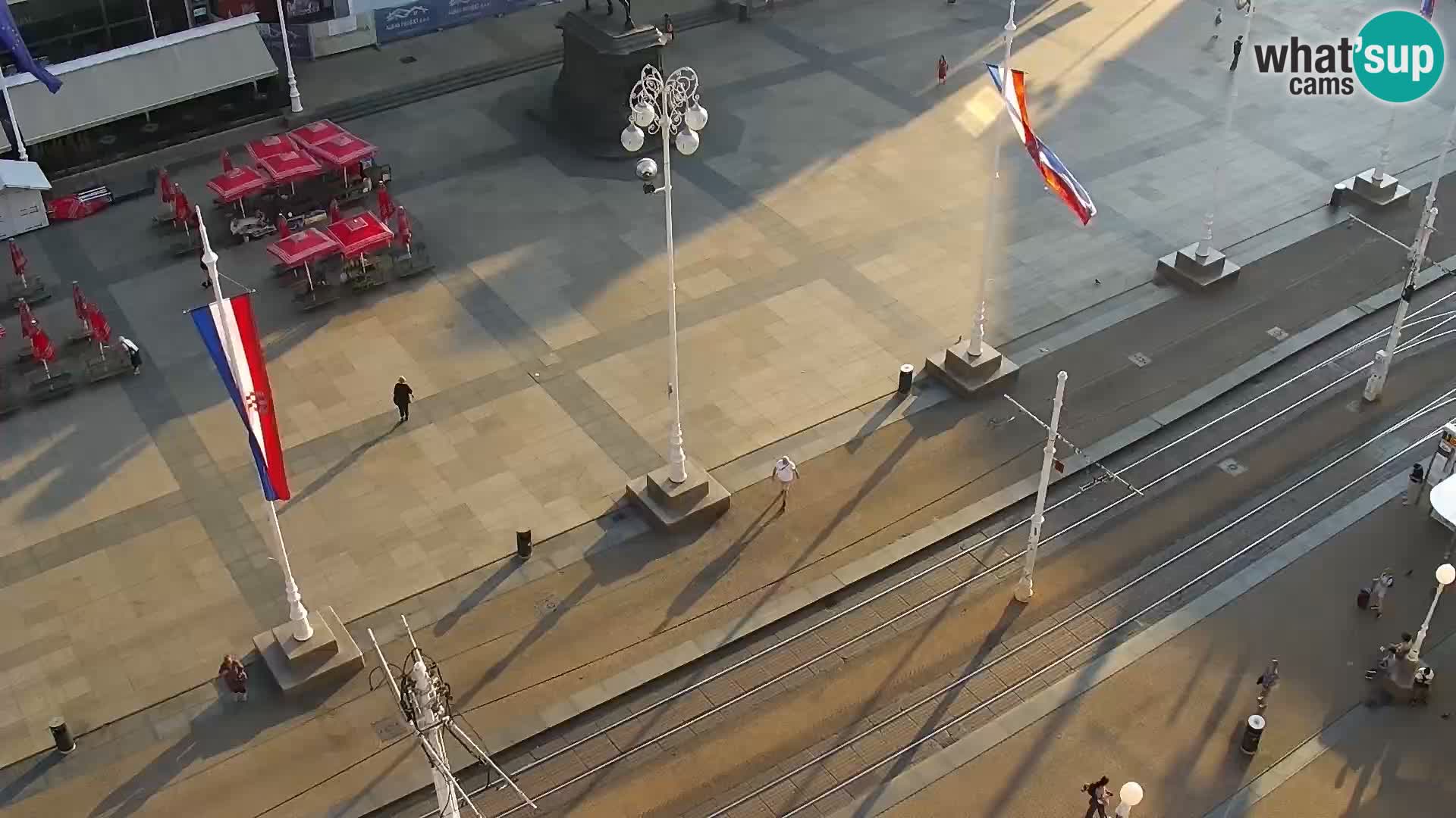 Ban Jelačić live cam Zagreb – Hotel Dubrovnik