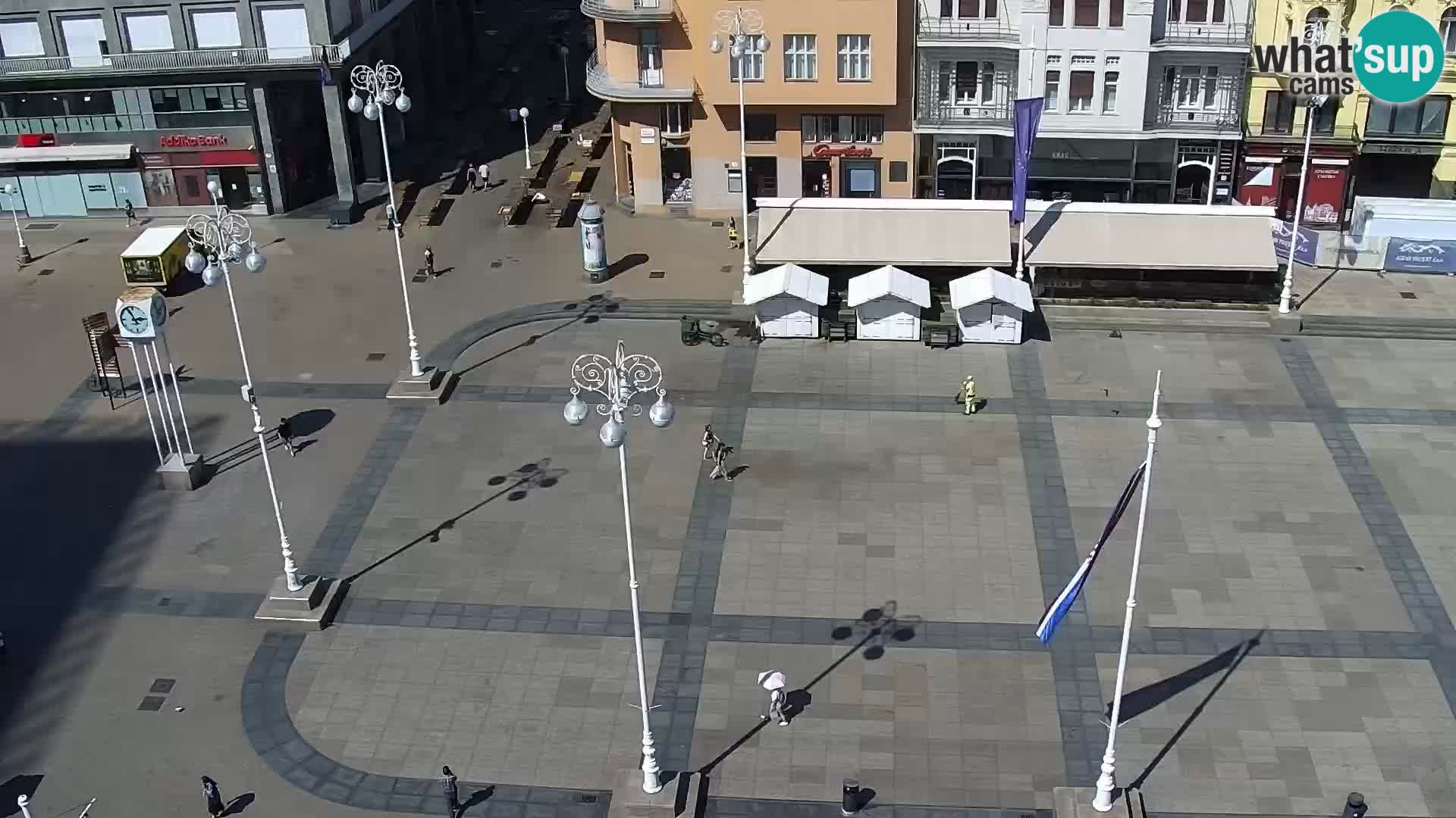 Ban Jelačić Platz  Live webcam Zagreb – Hotel Dubrovnik