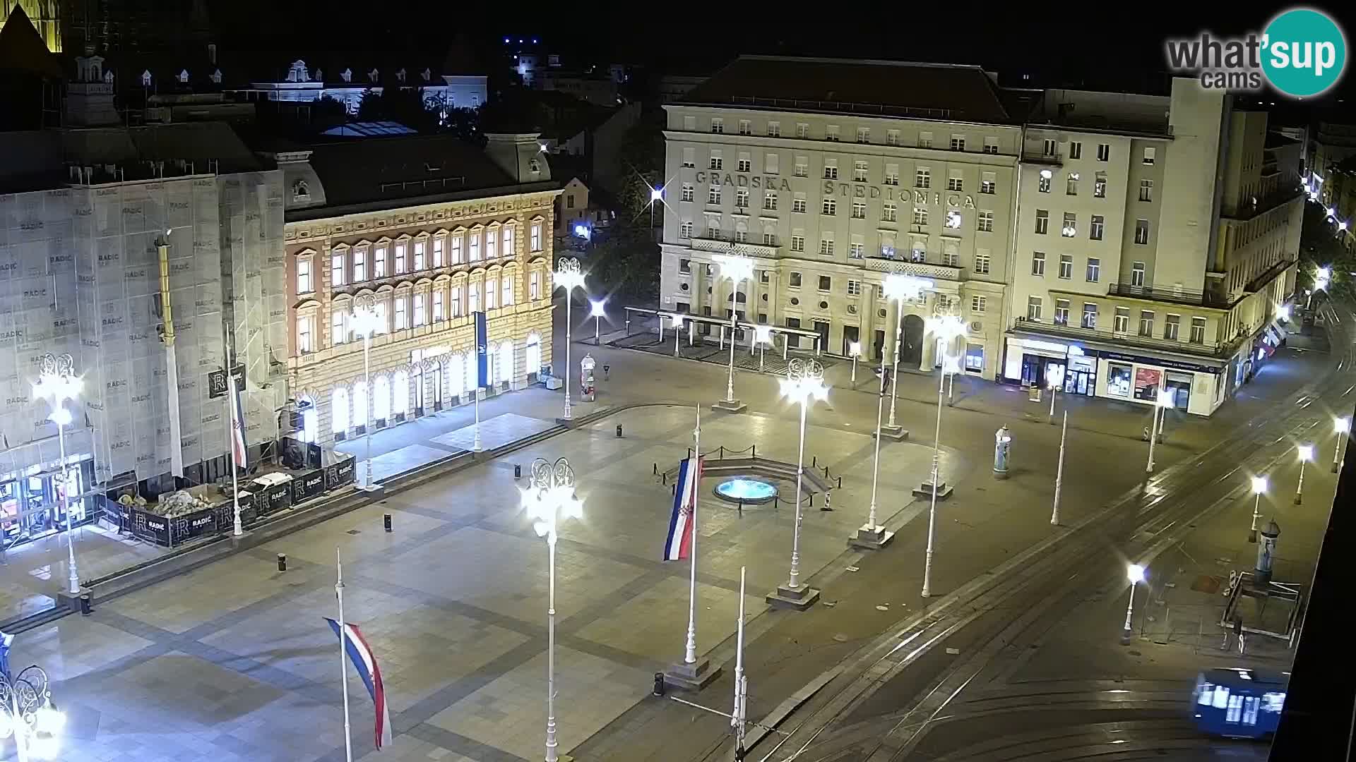 LIVE Webcam Zagreb Hotel Dubrovnik | Ban Jelačić square