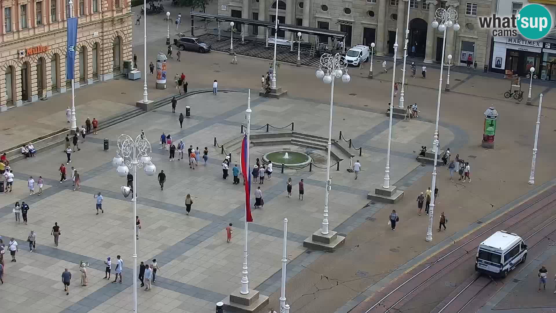 LIVE Webcam Zagreb Hotel Dubrovnik | Ban Jelačić square