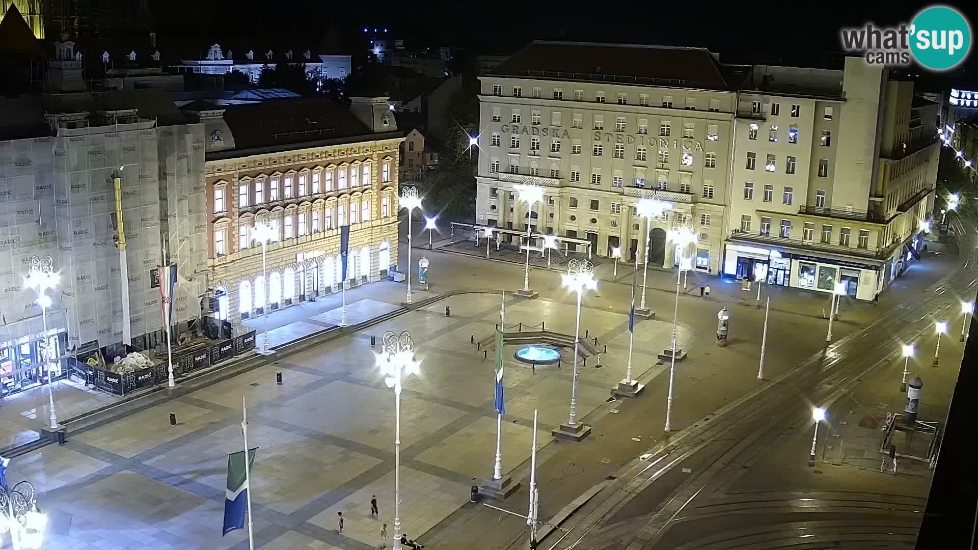 Trg Bana Jelačića web kamera Zagreb – Hotel Dubrovnik
