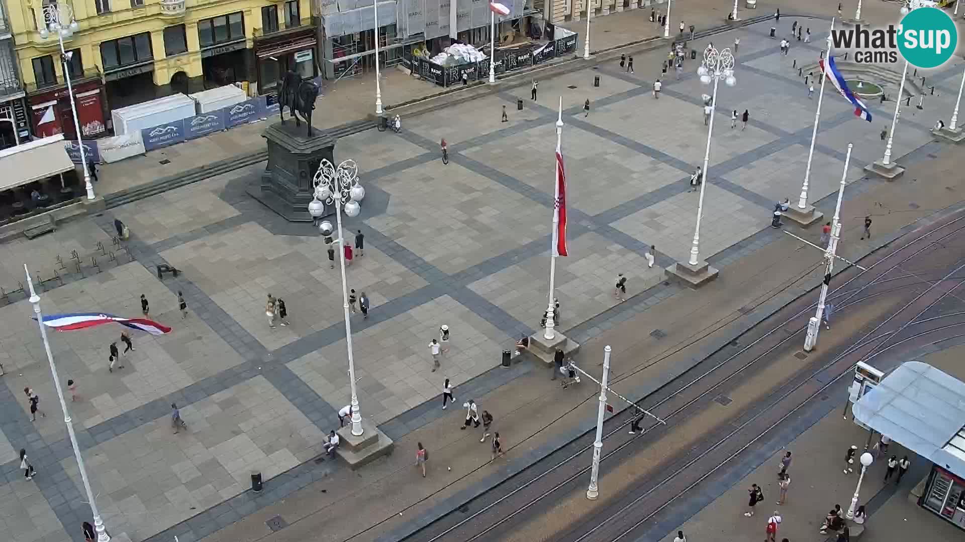 Ban Jelačić Platz  Live webcam Zagreb – Hotel Dubrovnik