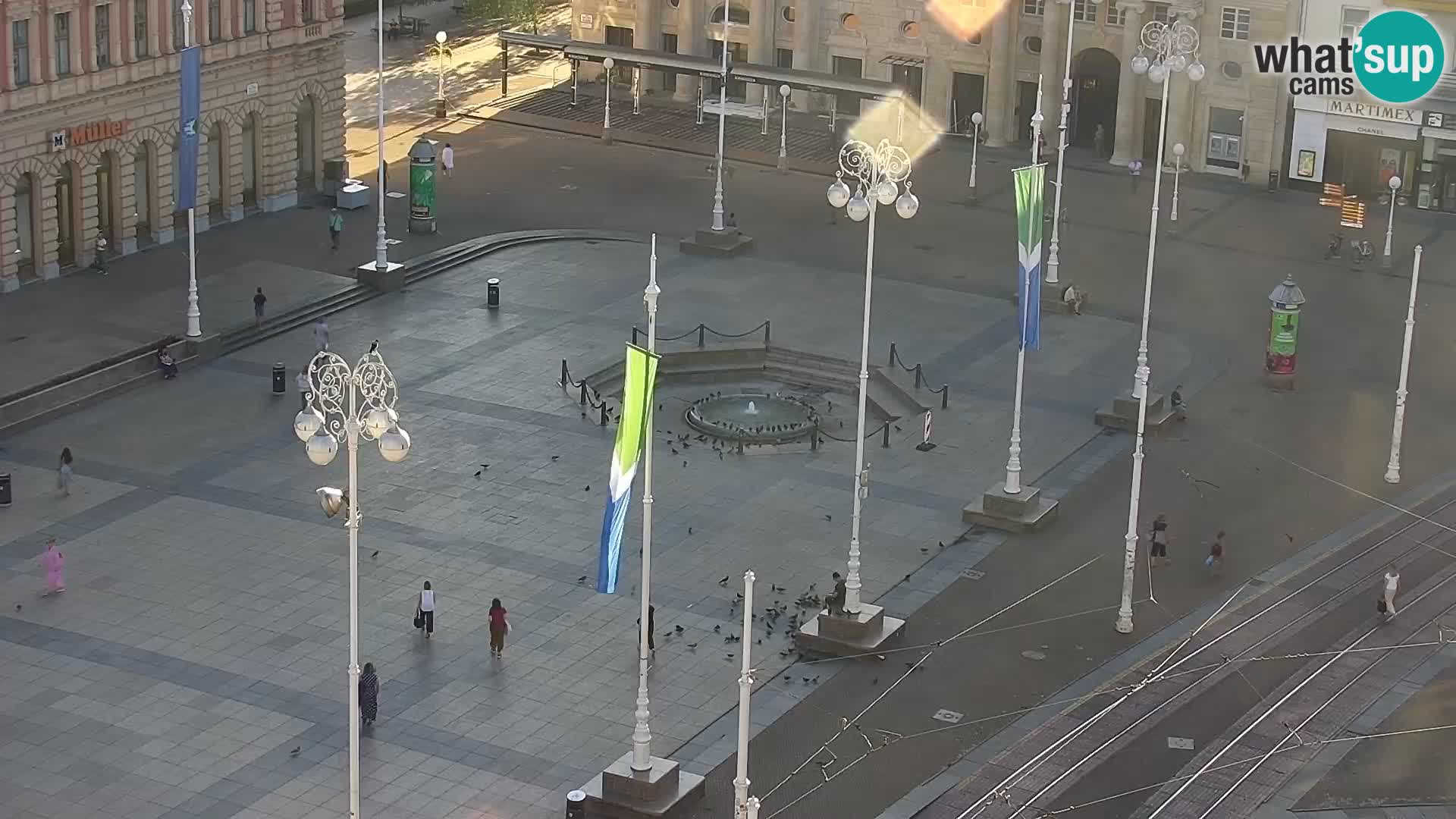 Piazza Ban Jelačić livecam Zagreb – Hotel Dubrovnik