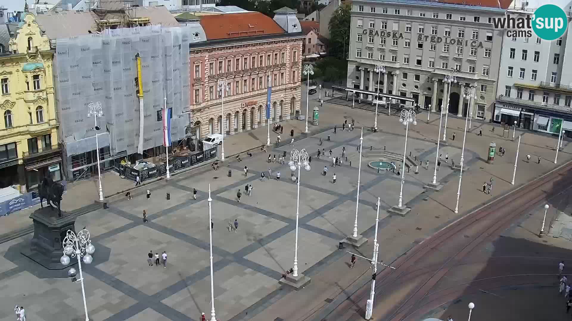 Ban Jelačić Platz  Live webcam Zagreb – Hotel Dubrovnik