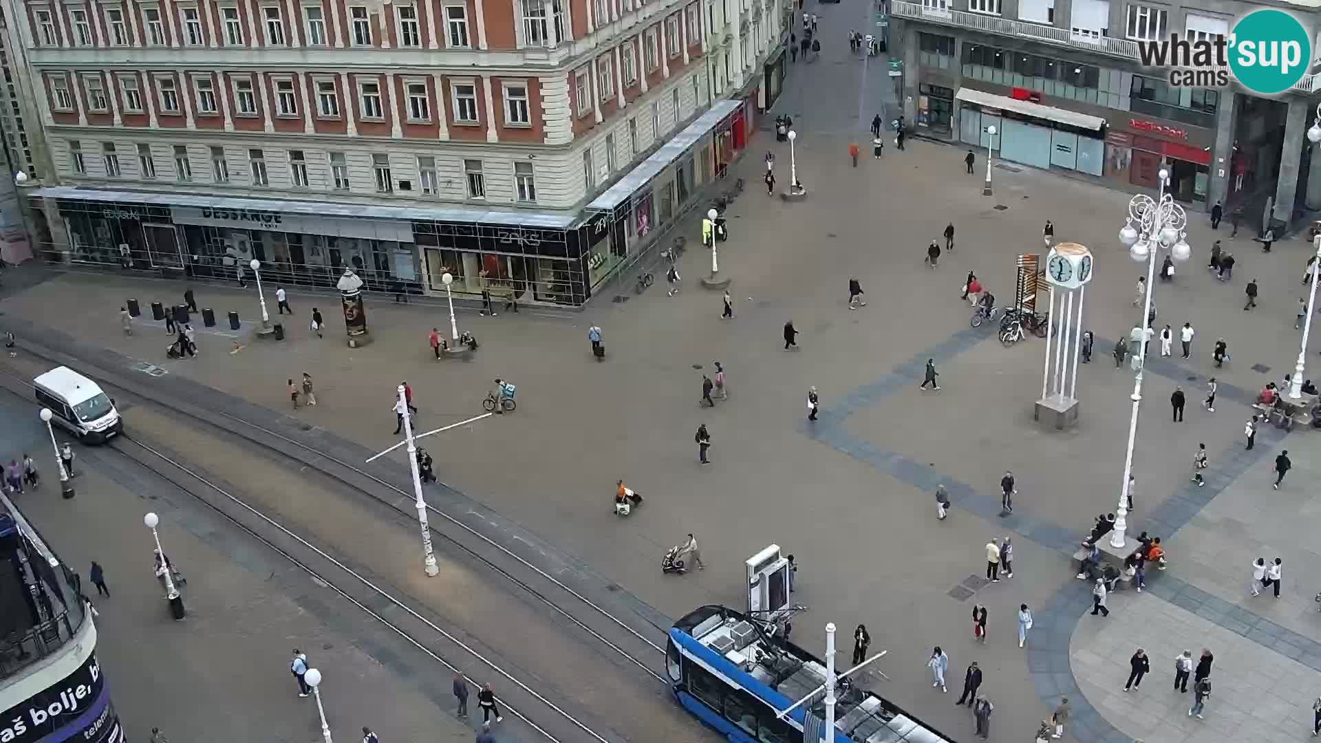 Ban Jelačić live cam Zagreb – Hotel Dubrovnik