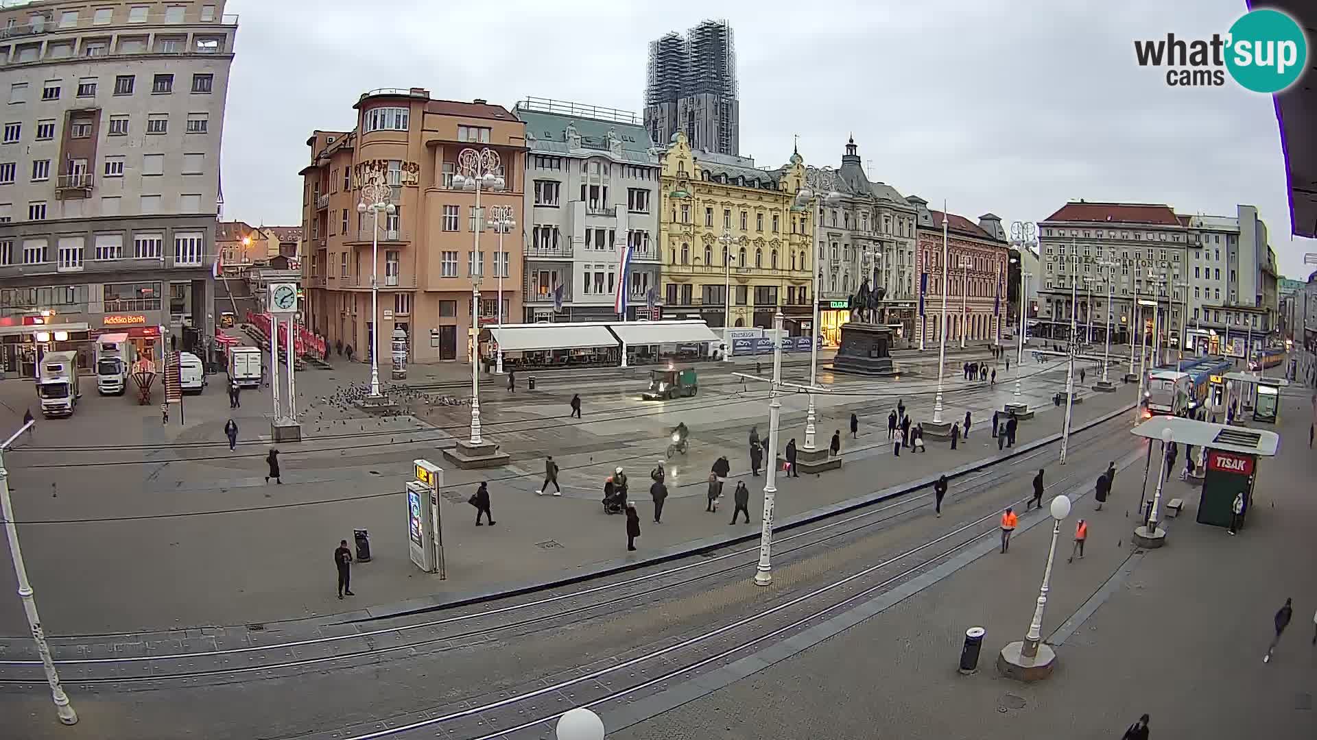 Zagreb live cam Bana Jelačića