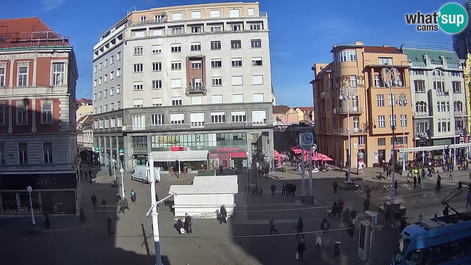 Zagreb live cam Bana Jelačića