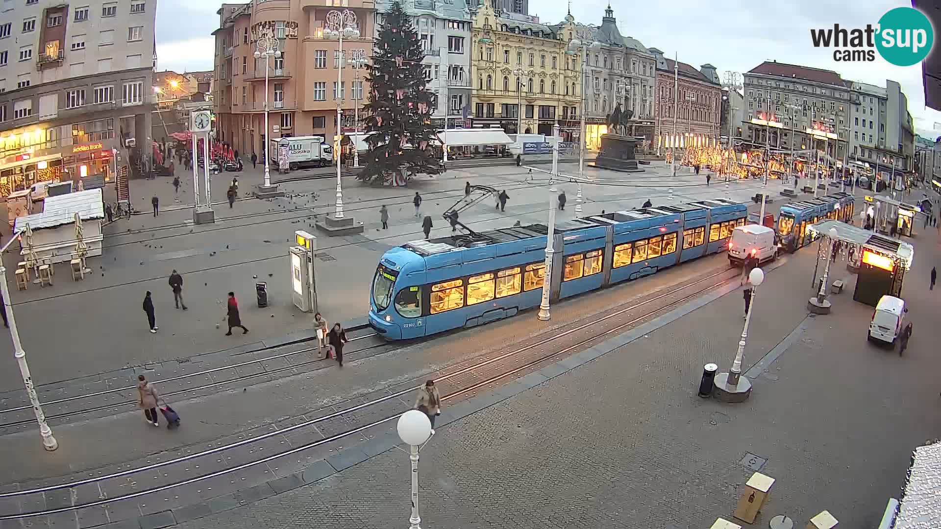 Zagreb – Ban Jelačić square