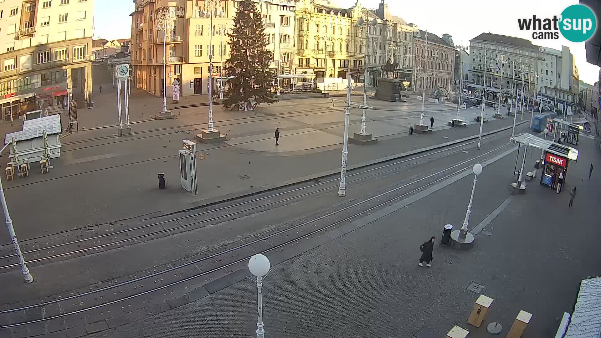 Zagreb live cam Bana Jelačića