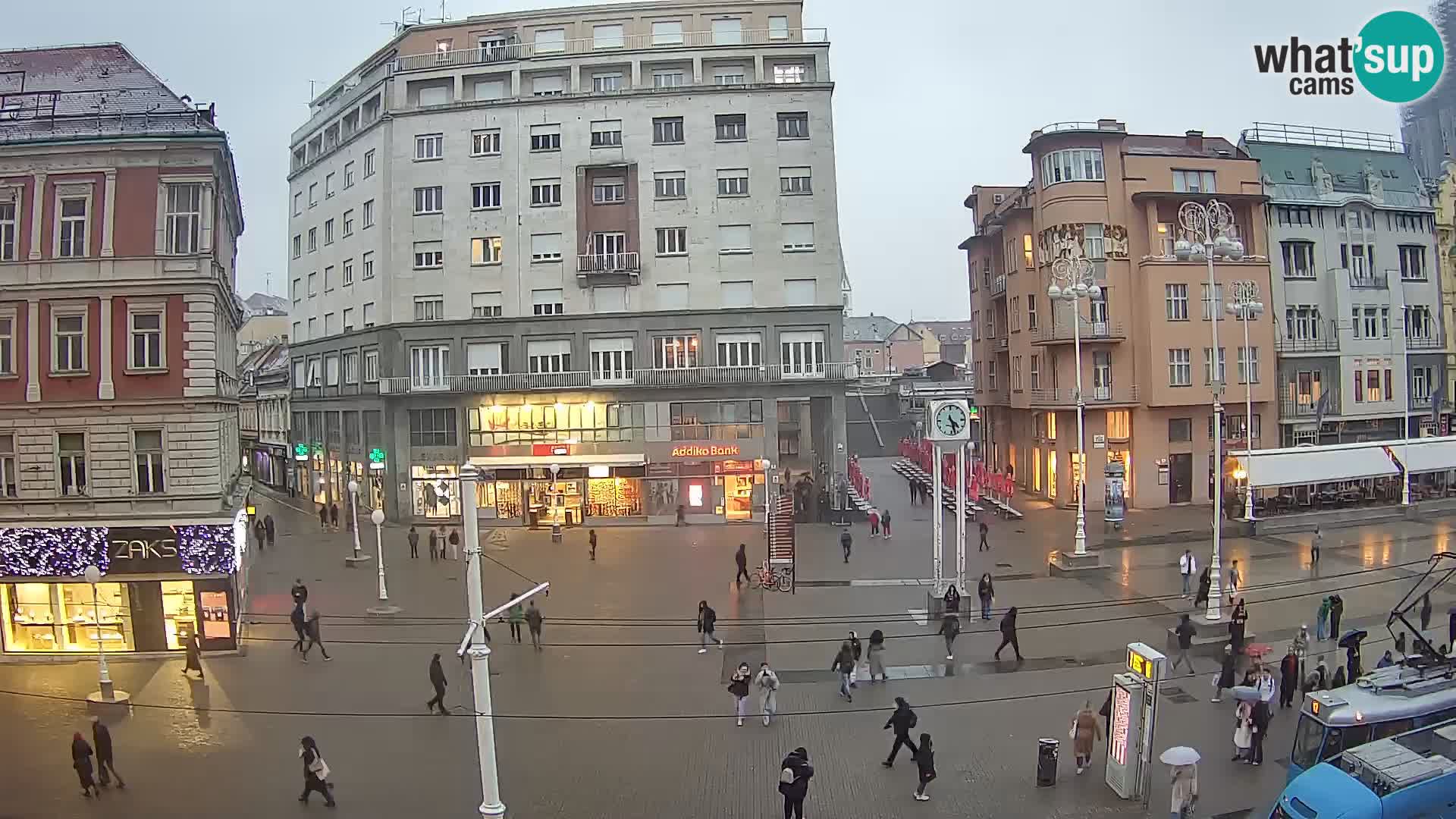 Webcam Zagreb Bana Jelačića square | Croatia