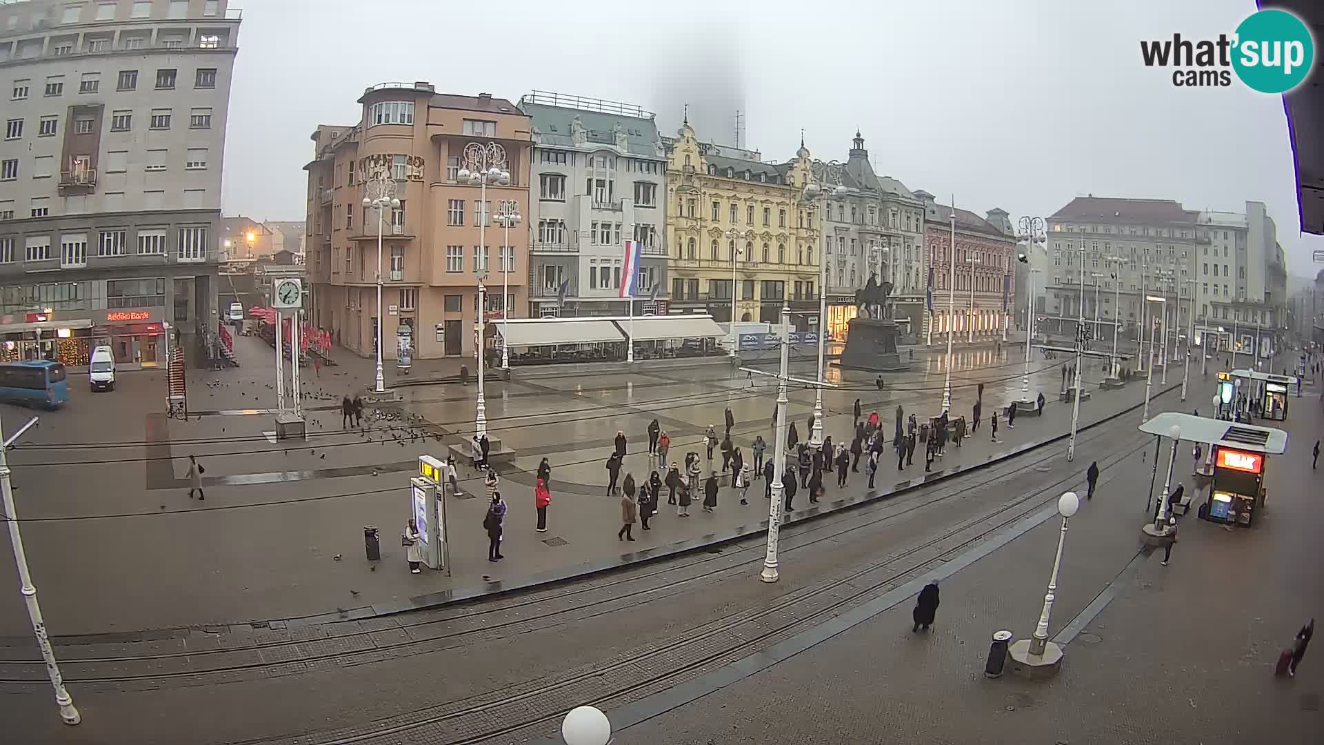 Zagreb -Trg Bana Jelačića