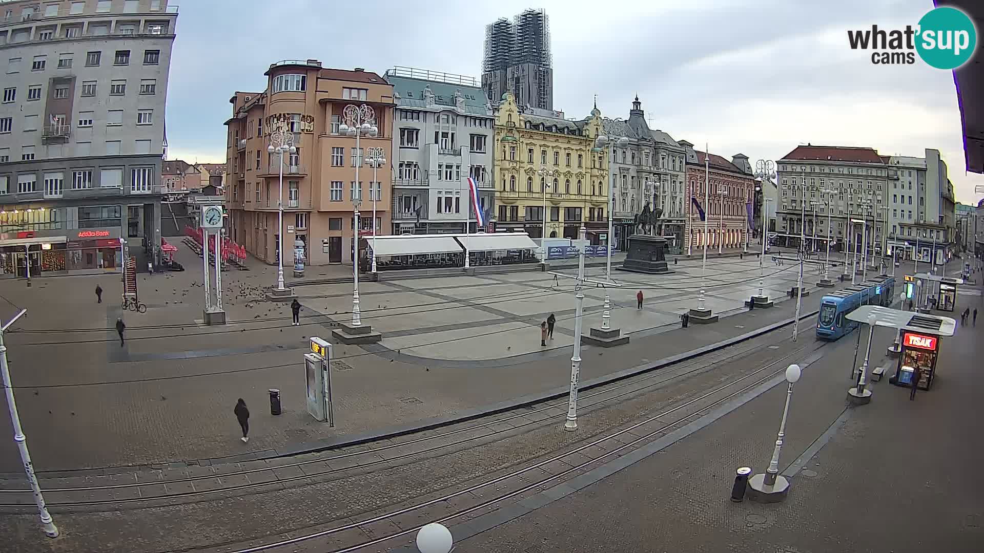 Zagreb live cam Bana Jelačića