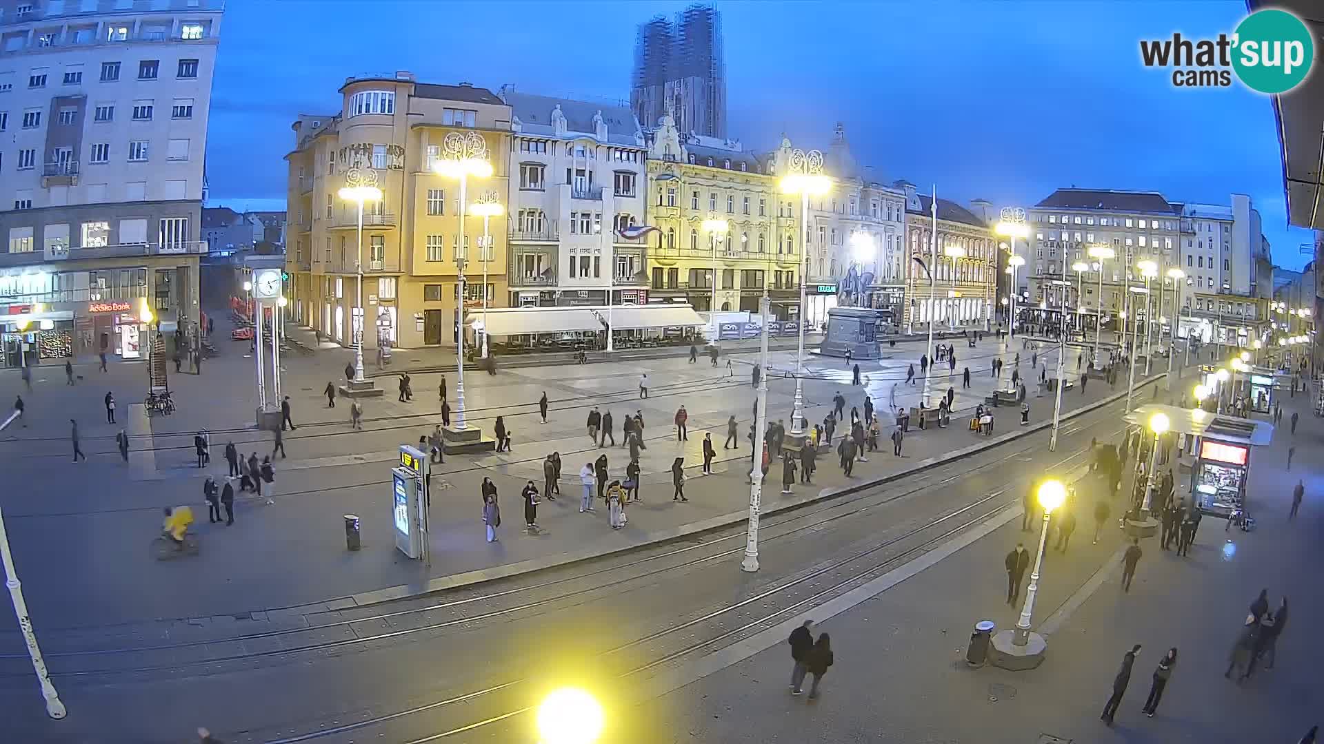 Zagreb -Trg Bana Jelačića