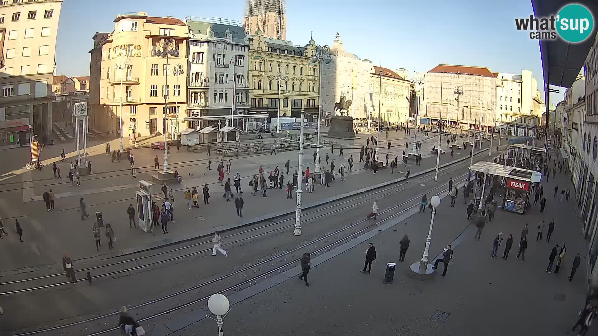 Zagreb live cam Bana Jelačića