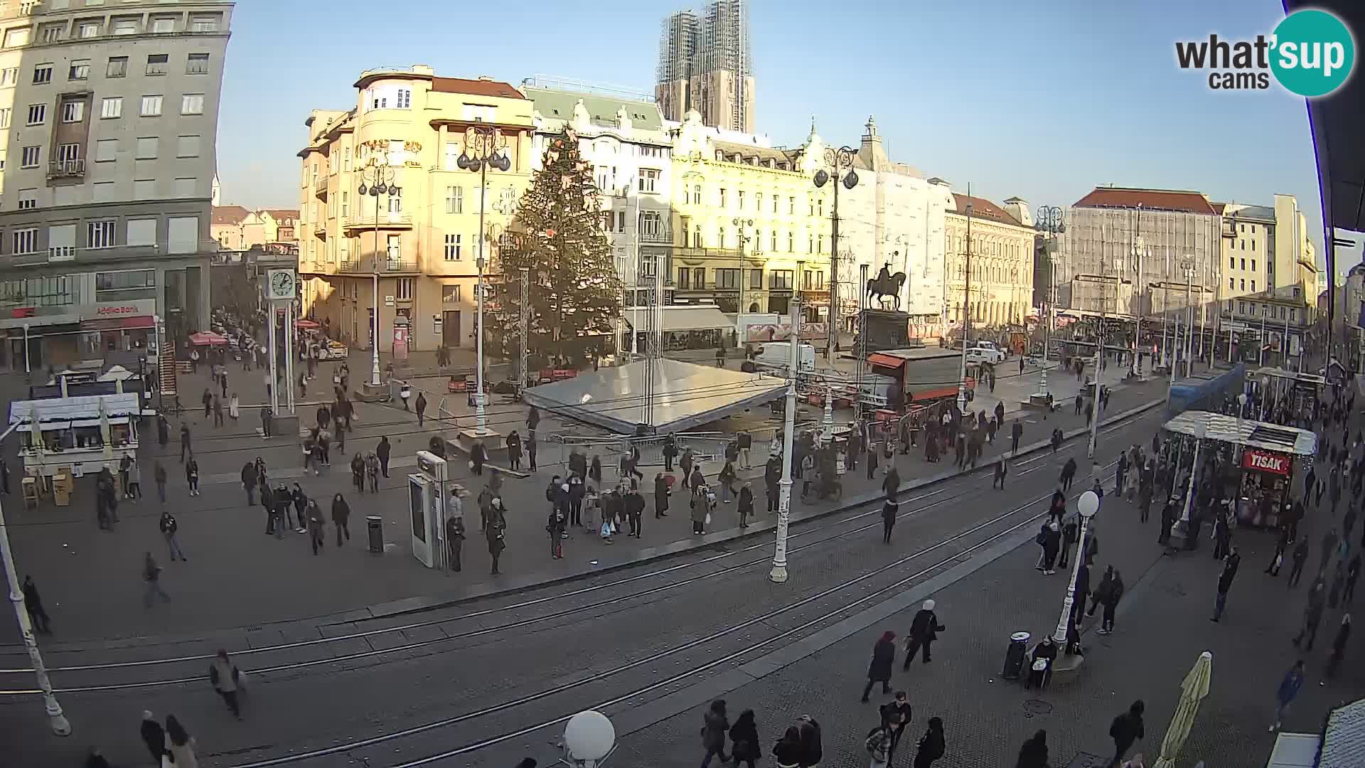 Zagreb live cam Bana Jelačića