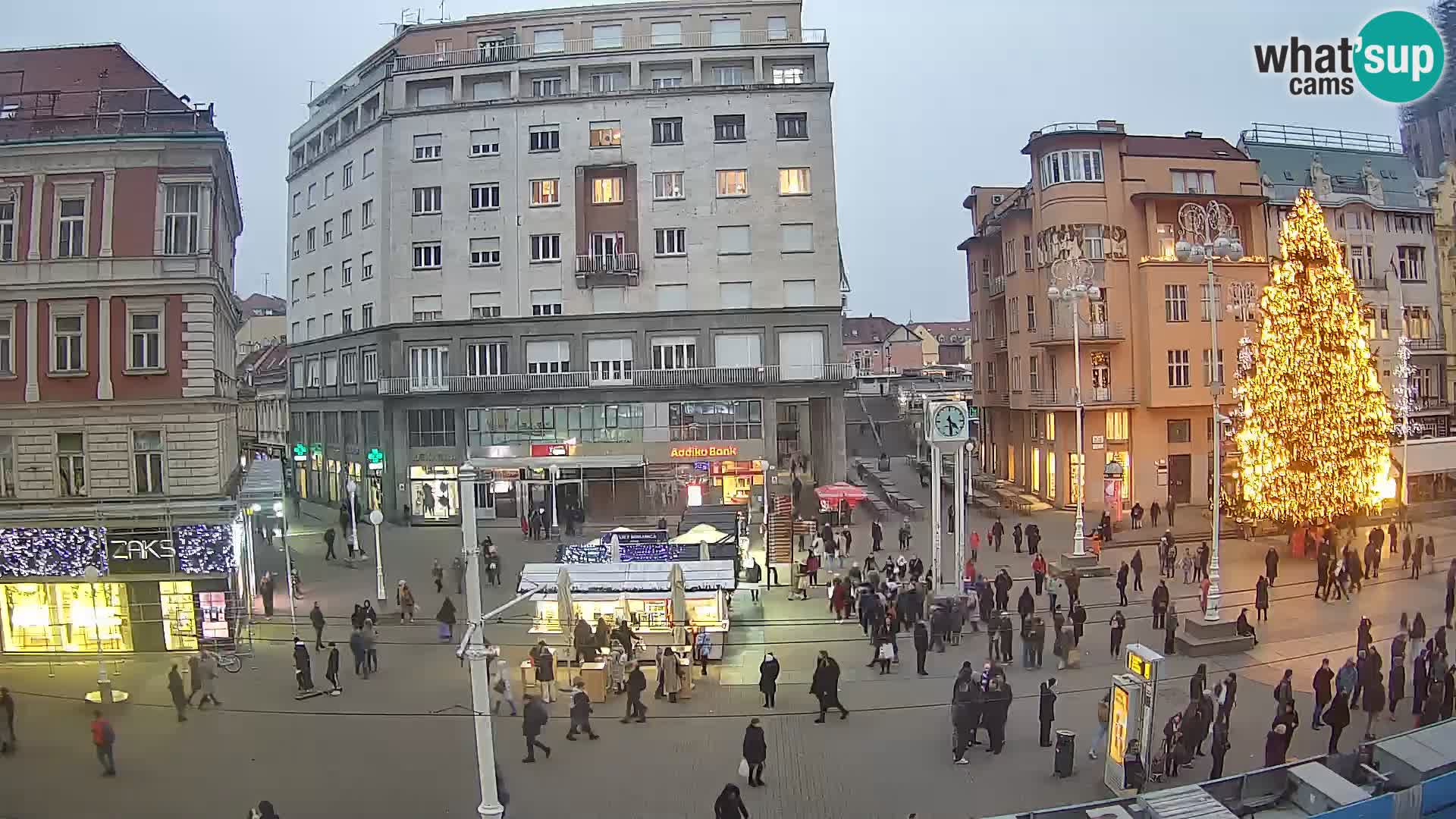 Webcam Zagreb Bana Jelačića square | Croatia