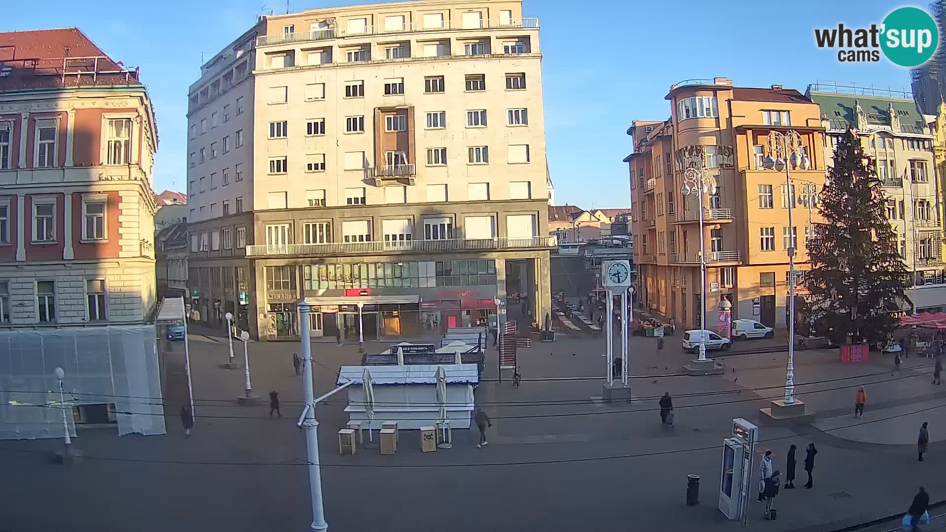 Webcam Zagreb Bana Jelačića square | Croatia