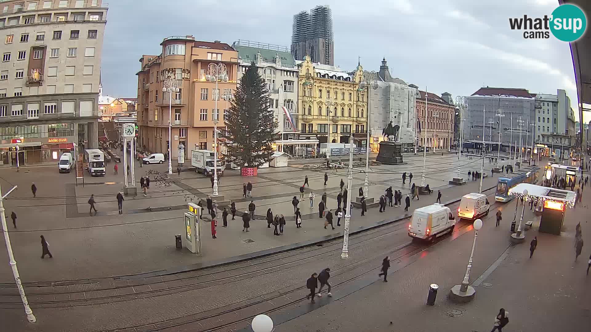 Spletna kamera Zagreb Ban Jelačić