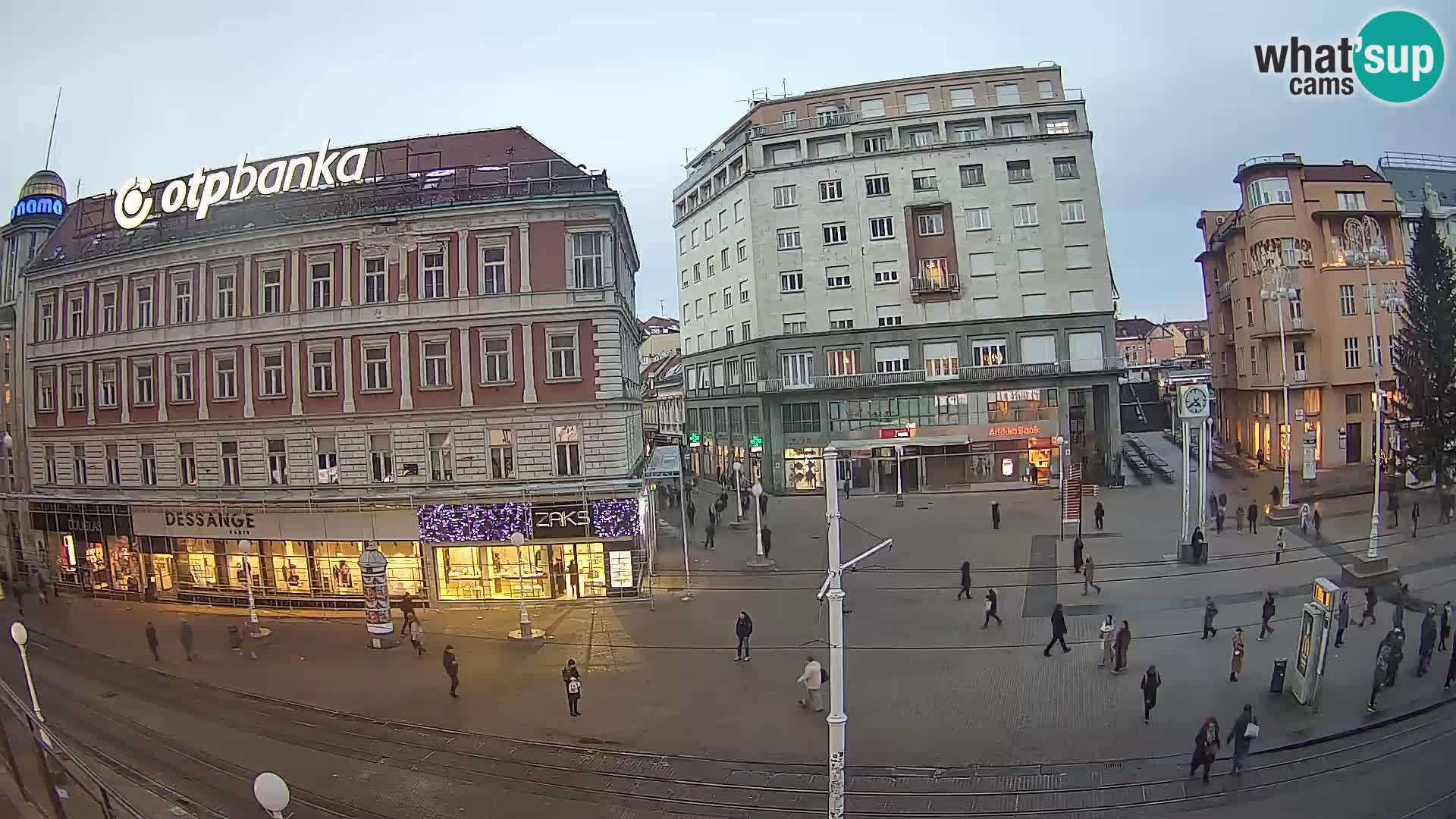 Zagreb live cam Bana Jelačića