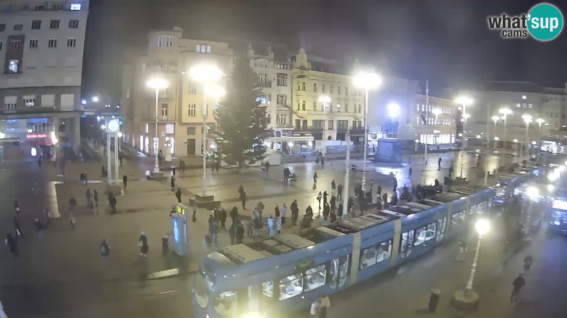 Zagreb live cam Bana Jelačića